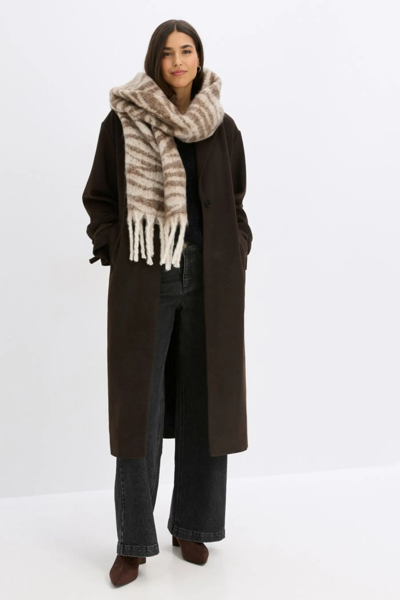 bonprix bonprix Chaquetas Y Abrigos>Abrigo Marrón oscuro-negro