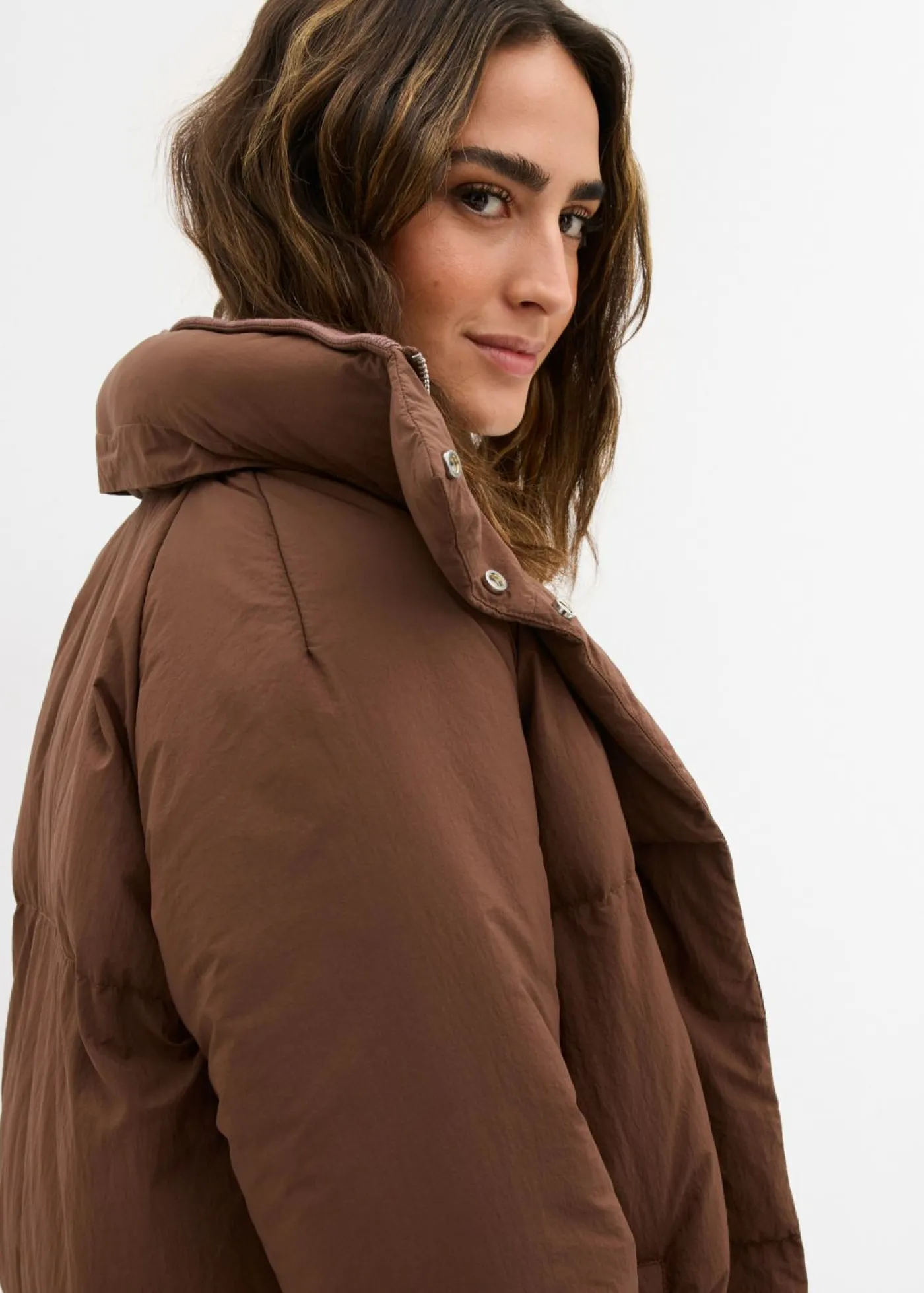 bonprix bonprix Chaquetas Y Abrigos>Abrigo acolchado marrón