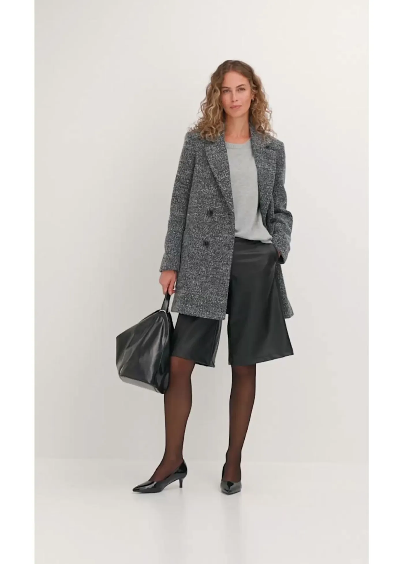 bonprix bonprix Chaquetas Y Abrigos>Abrigo corto con aspecto de lana Antracita oscuro jaspeado