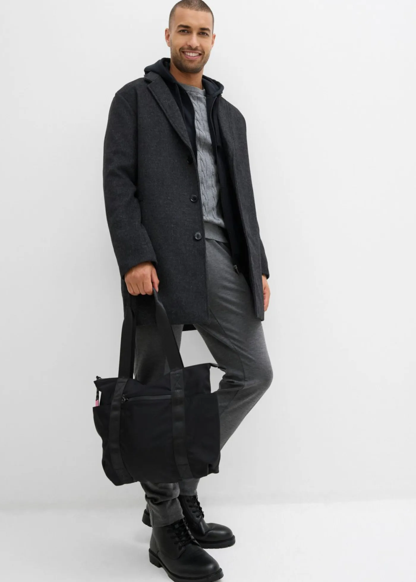 bonprix bonprix Chaquetas Y Abrigos·Abrigos>Abrigo corto con contenido de lana Antracita jaspeado