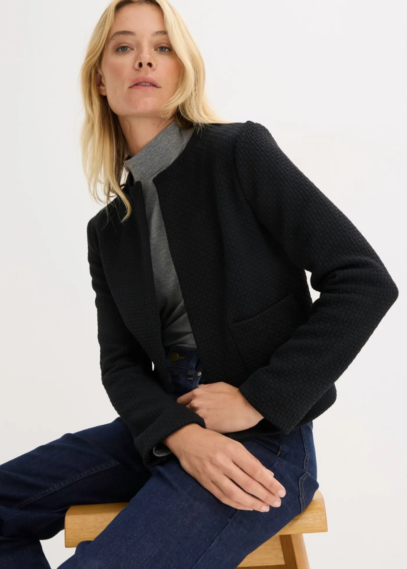 bonprix bonprix Blazers>Americana corta de punto Negro