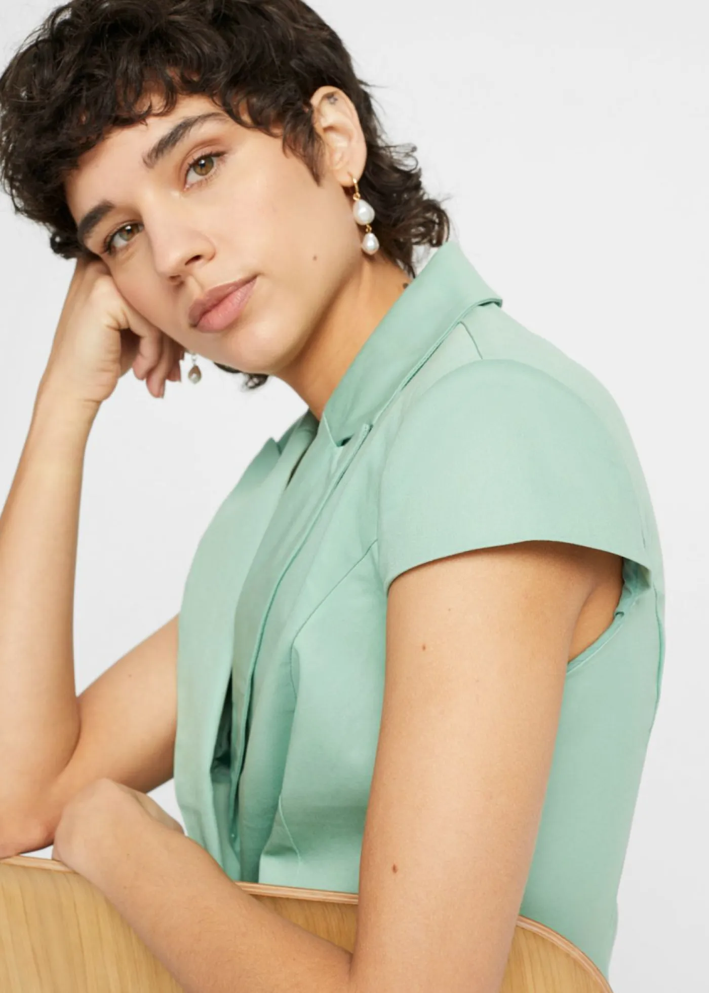 bonprix bonprix Blazers>Americana de manga corta de satén de algodón orgánico Salvia