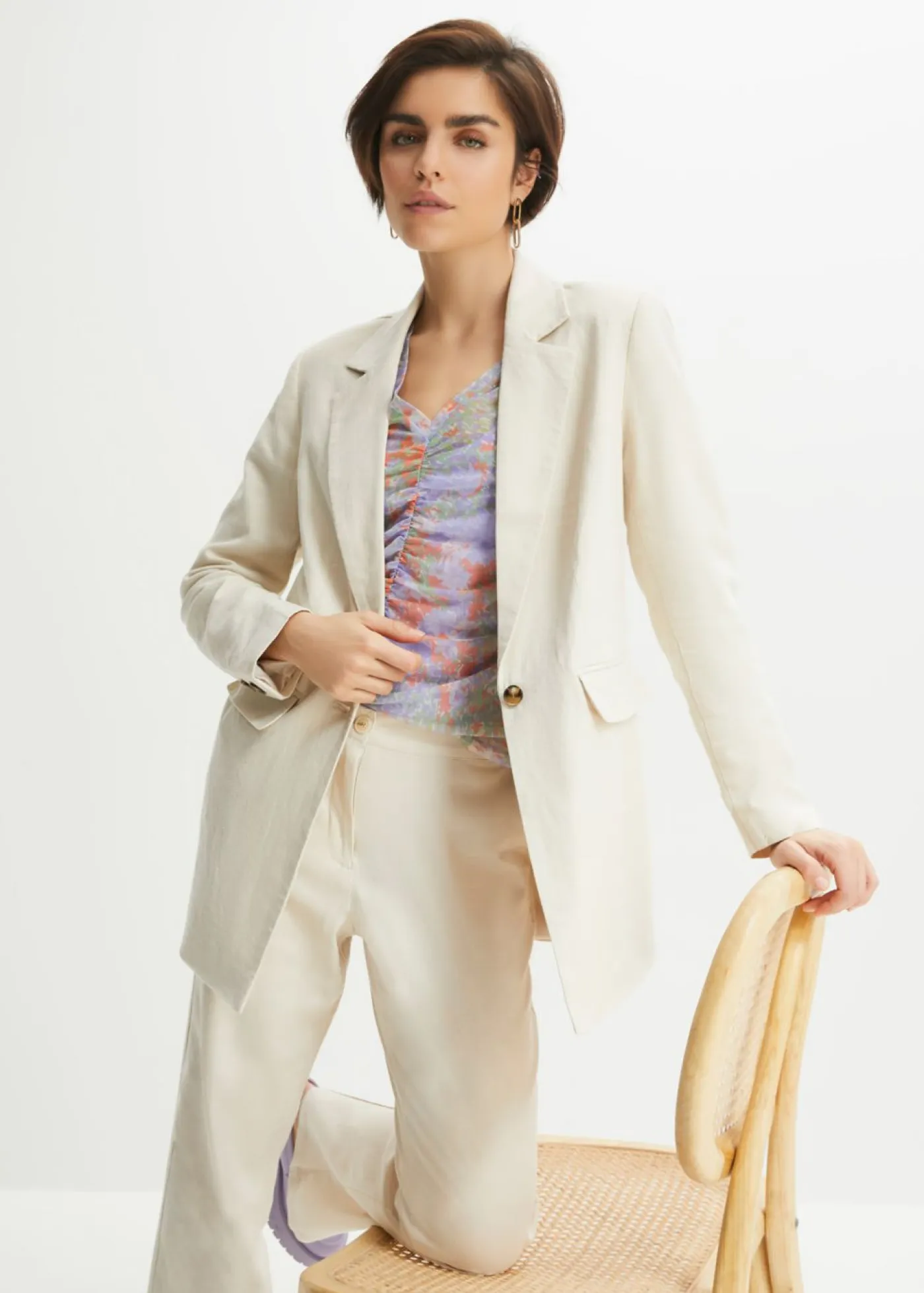 bonprix bonprix Blazers>Americana larga de mezcla de lino y viscosa gris guijarro