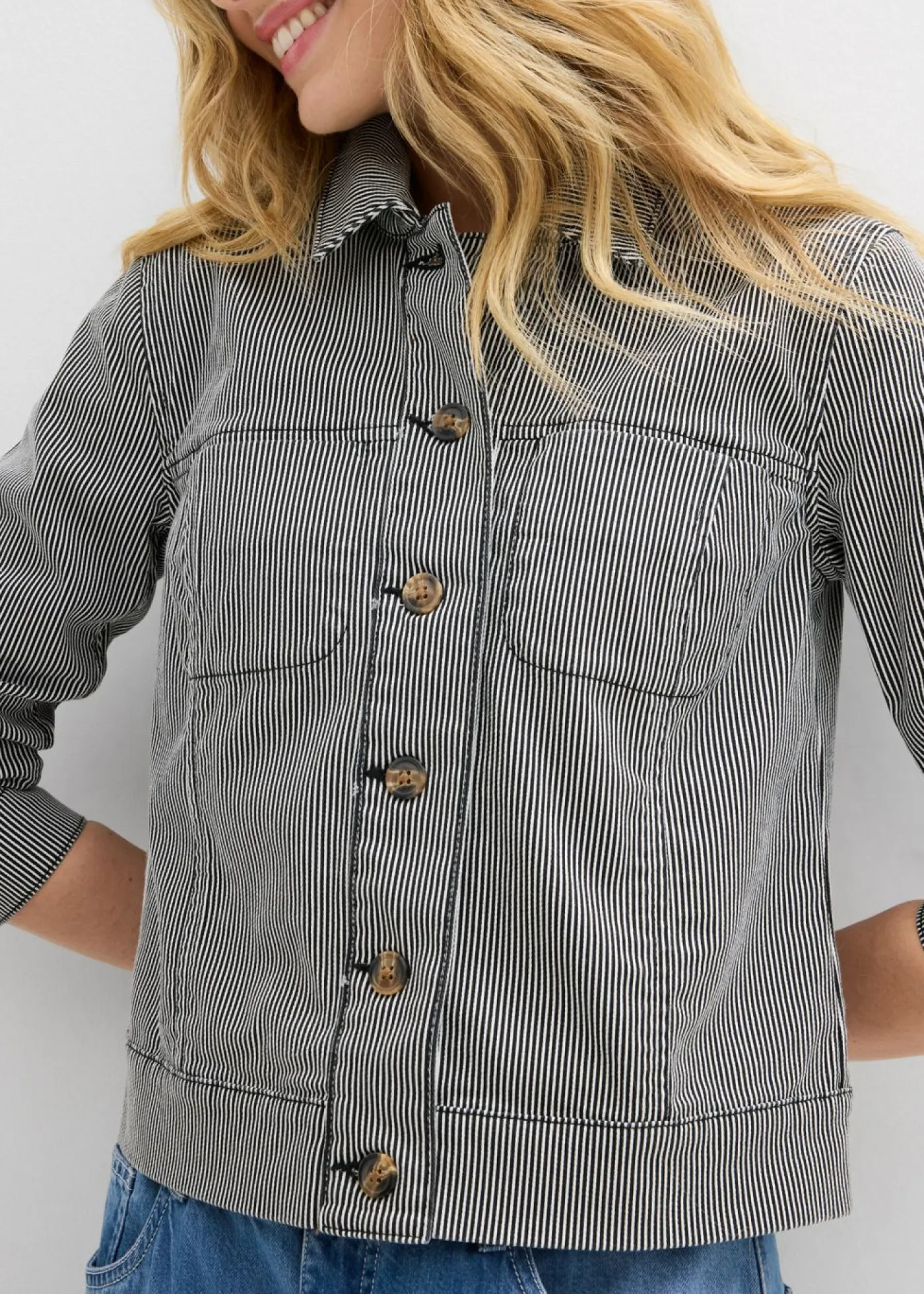 bonprix bonprix Chaquetas Y Abrigos>Anorak negro con rayas