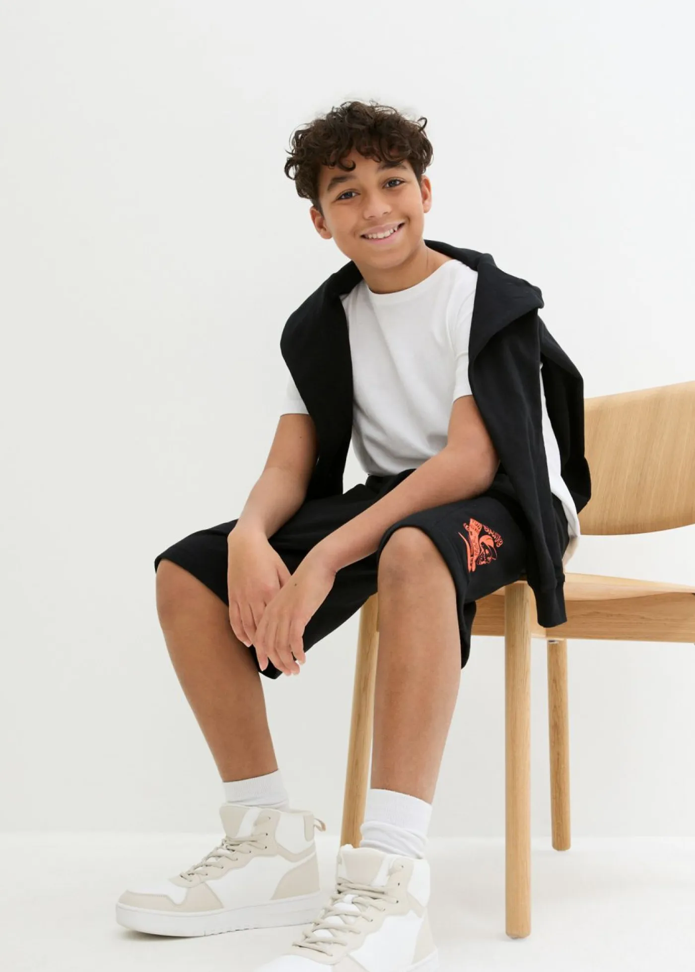 Niños bonprix bonprix Bermuda de chándal