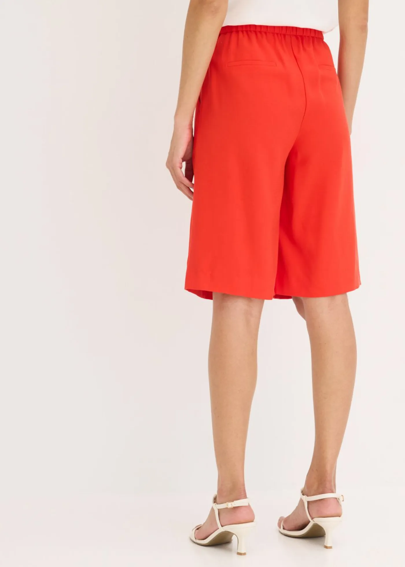 bonprix bonprix Shorts|Pantalones>Bermudas fresa