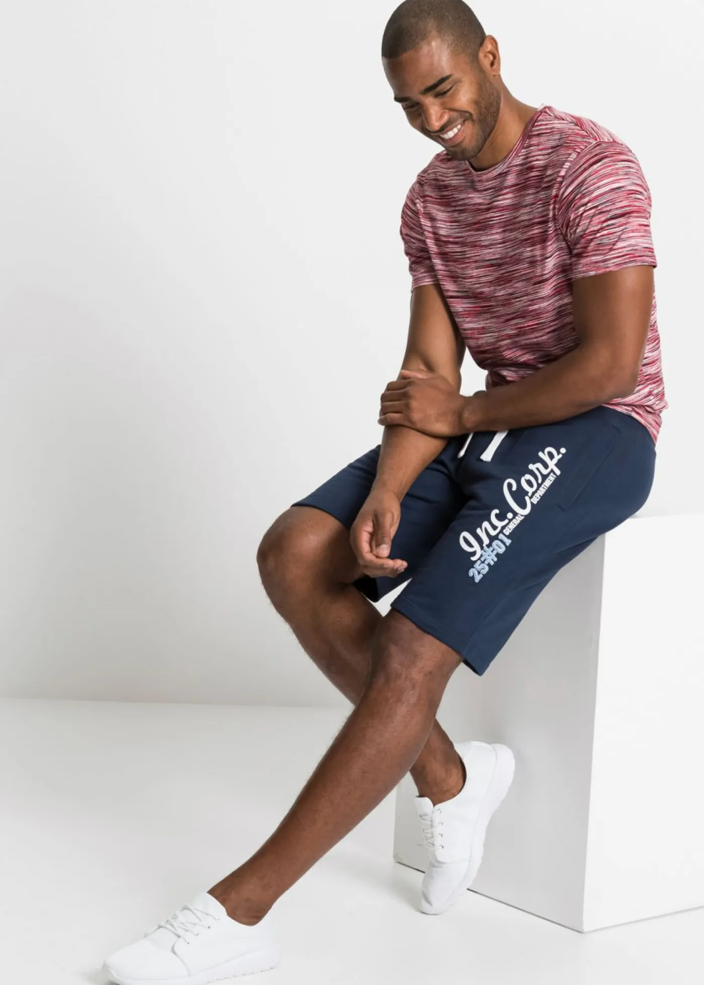 bonprix bonprix Shorts|Ropa Deportiva>Bermudas de chándal de algodón puro Azul marino