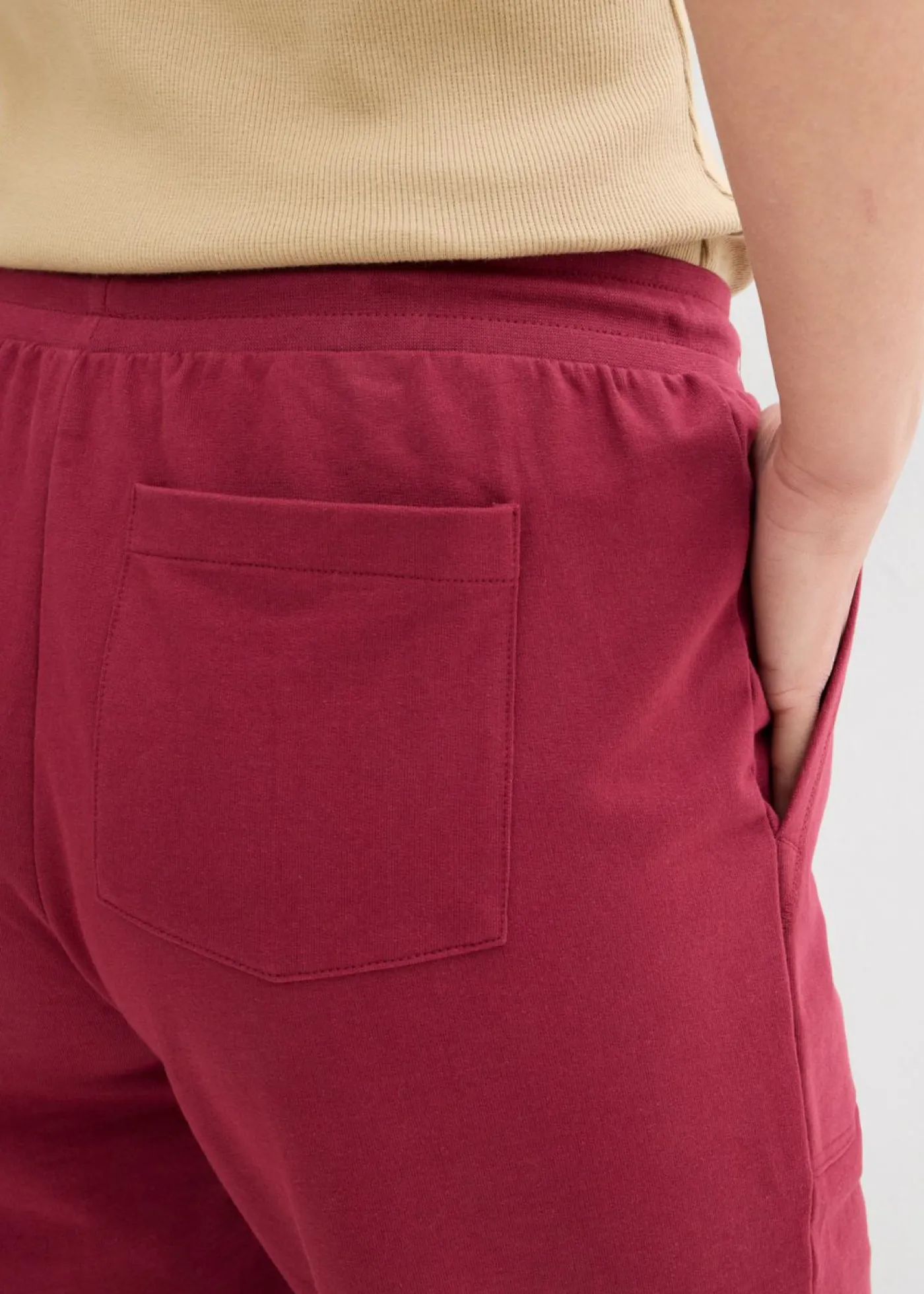 bonprix bonprix Shorts|Básicos>Bermudas de chándal de algodón puro Rojo azalea