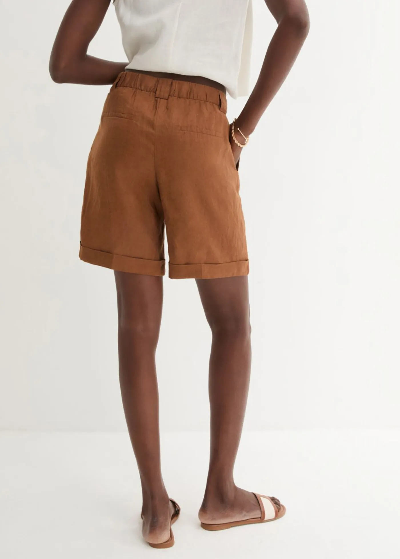 bonprix bonprix Premium|Shorts>Bermudas de lino puro Marrón coñac