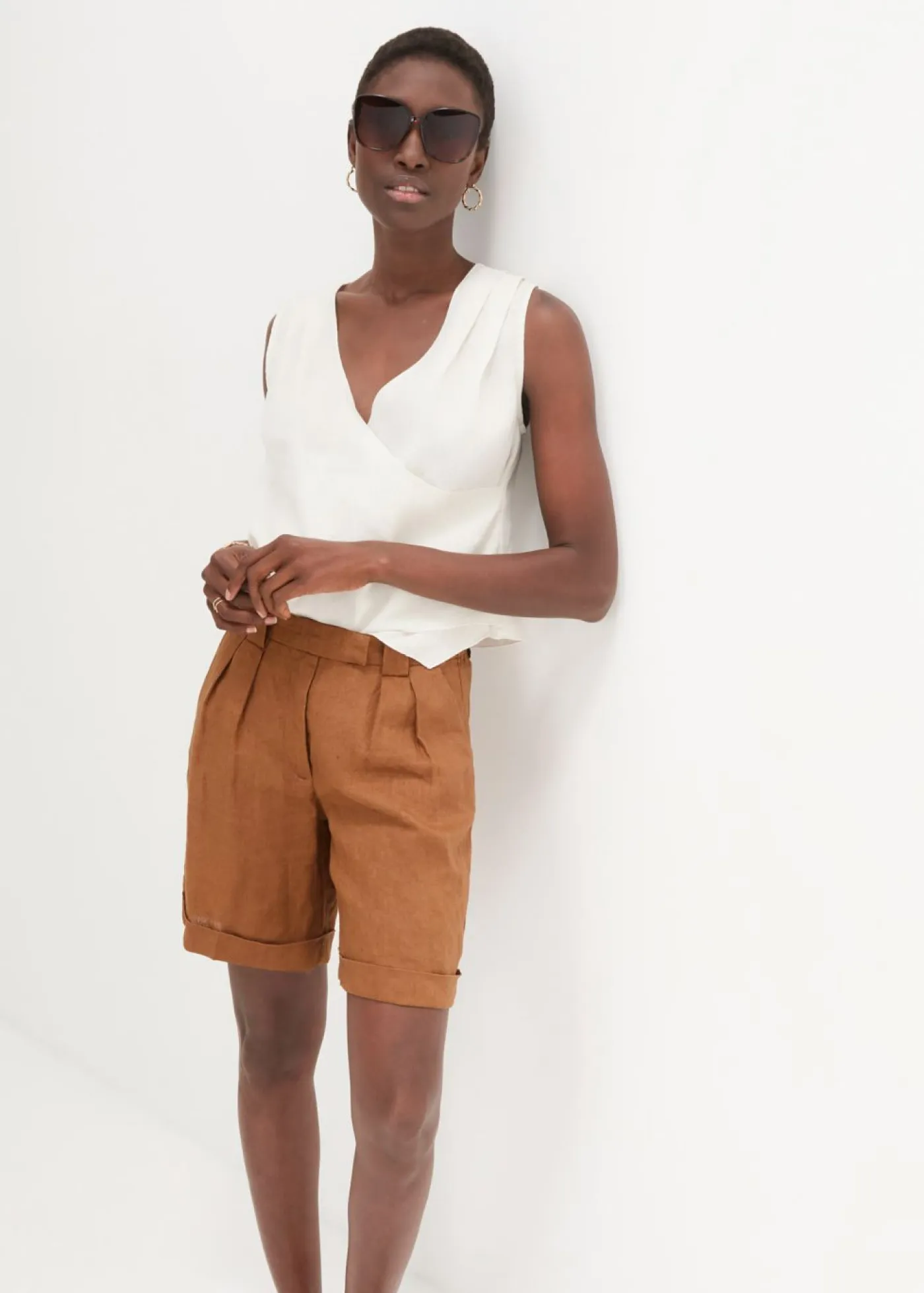 bonprix bonprix Premium|Shorts>Bermudas de lino puro Marrón coñac