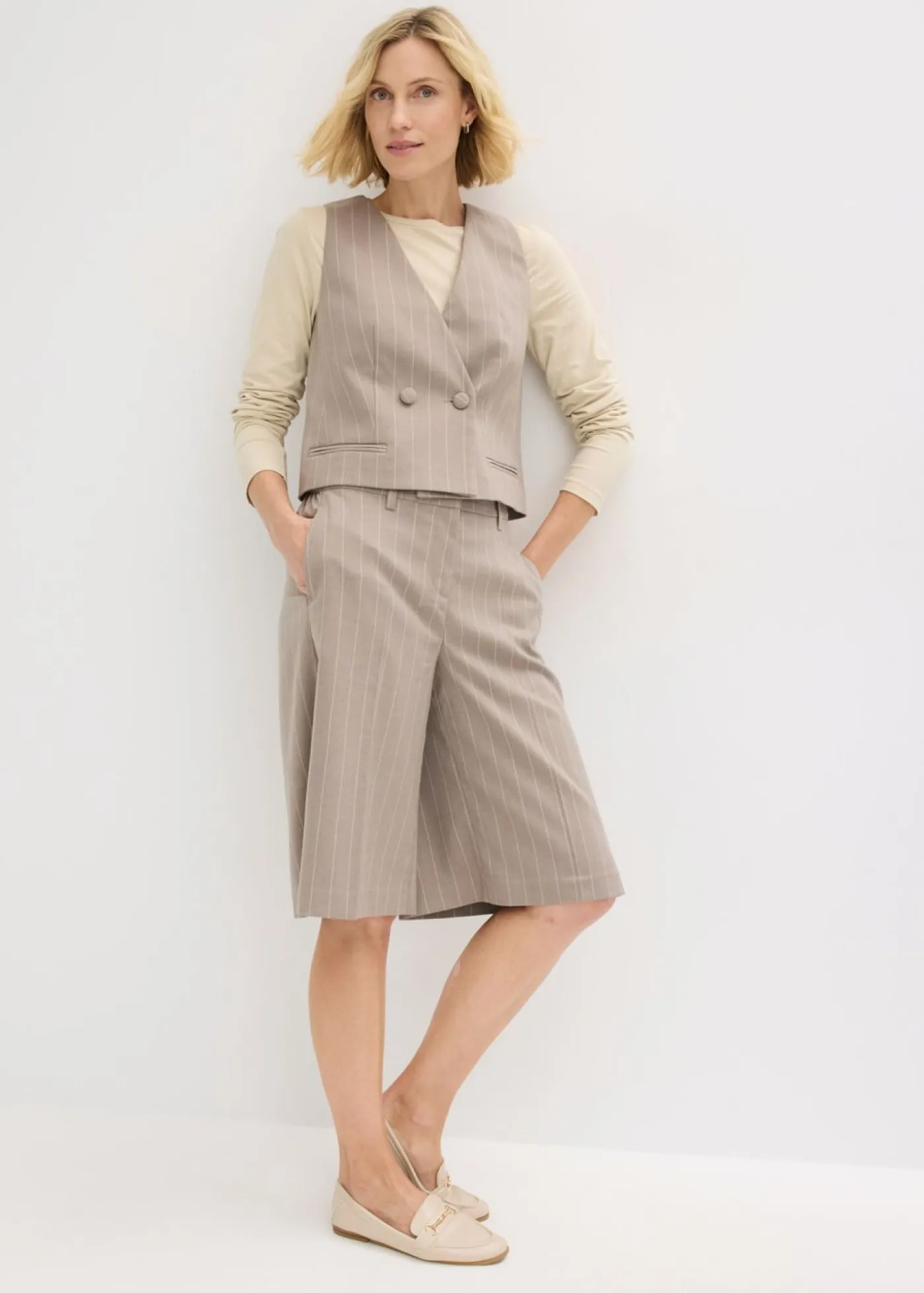 Mujer bonprix bonprix Bermudas de raya diplomática con pinzas