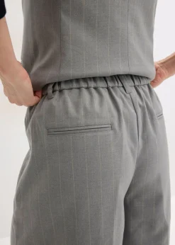 bonprix bonprix Shorts|Pantalones><noscript><img width=