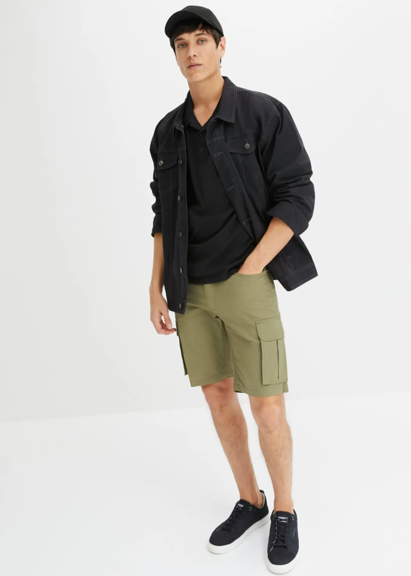 Hombre bonprix bonprix Bermudas elásticas tipo cargo con corte regular