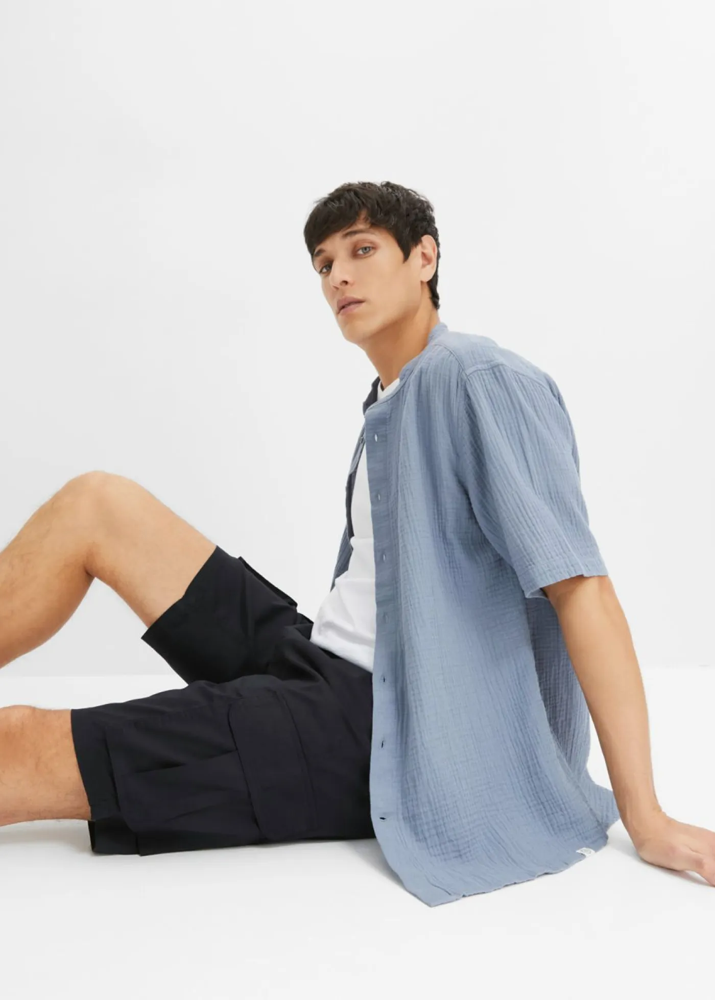 bonprix bonprix Shorts|Pantalones>Bermudas elásticas tipo cargo con corte regular Negro