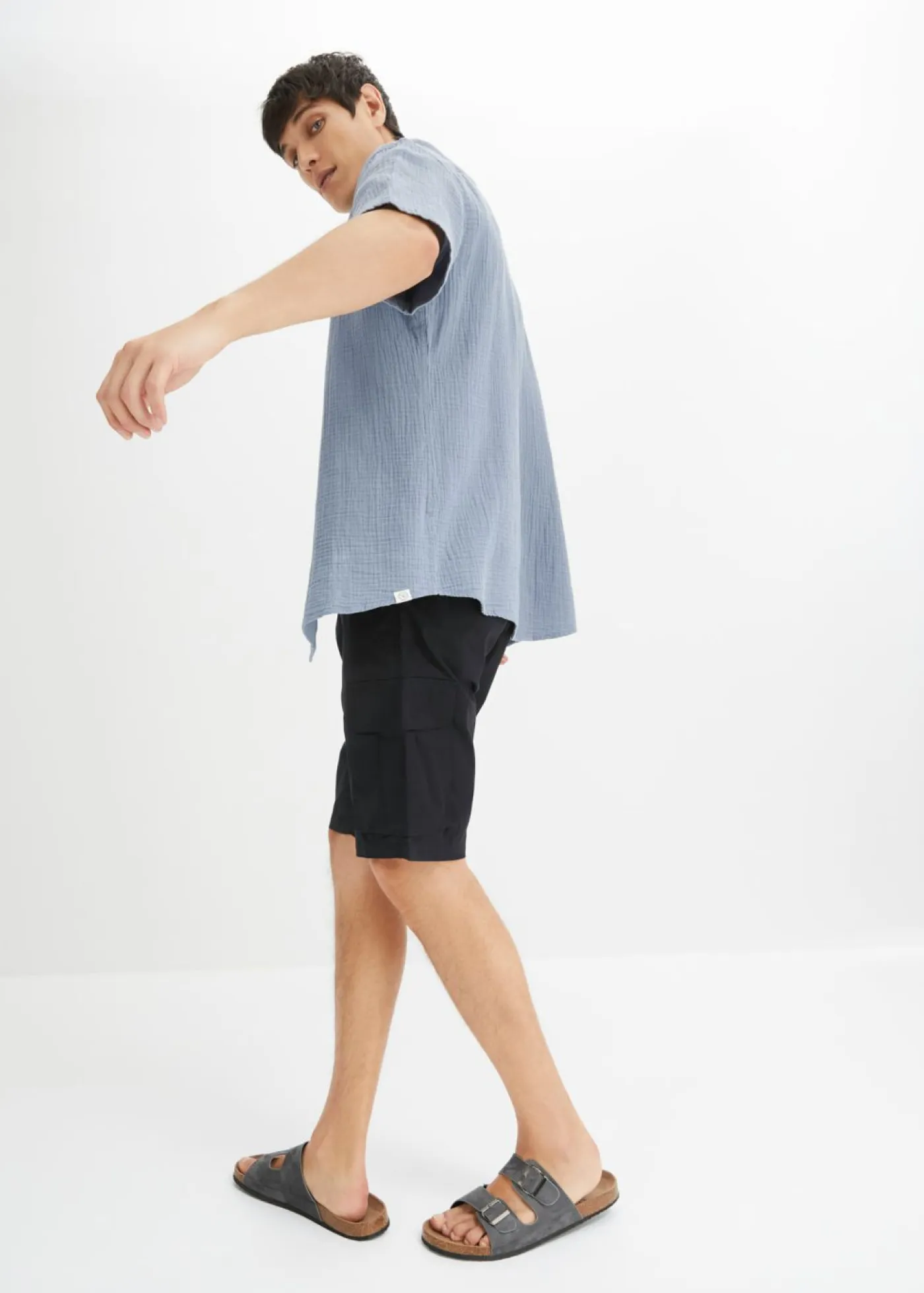 bonprix bonprix Shorts|Pantalones>Bermudas elásticas tipo cargo con corte regular Negro