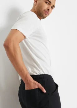 bonprix bonprix Shorts|Ropa Deportiva><noscript><img width=