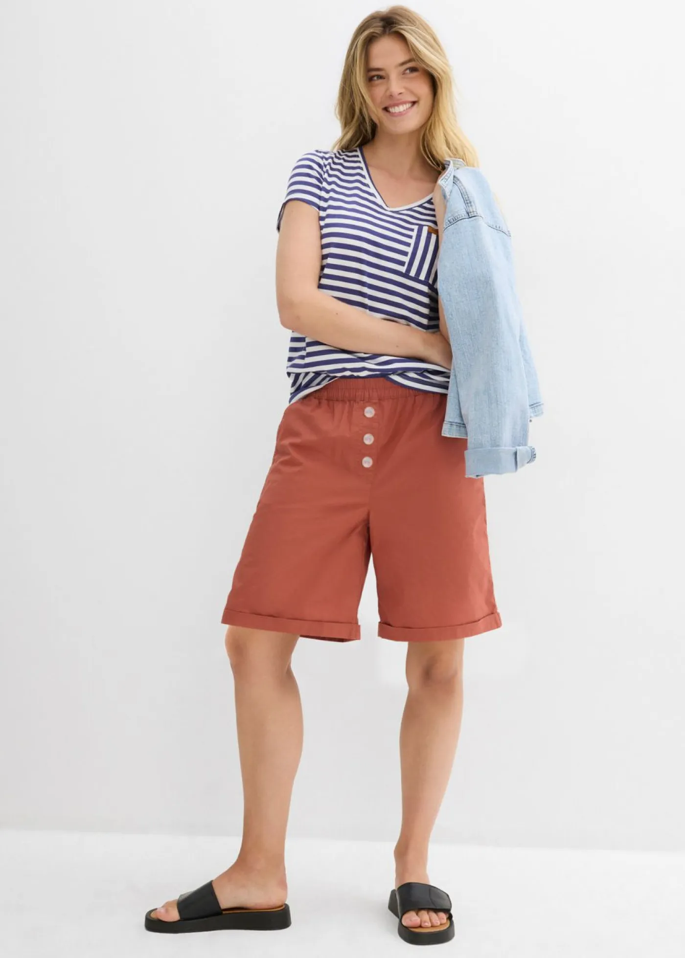 bonprix bonprix Shorts|Pantalones>Bermudas papertouch de mezcla de algodón Coñac