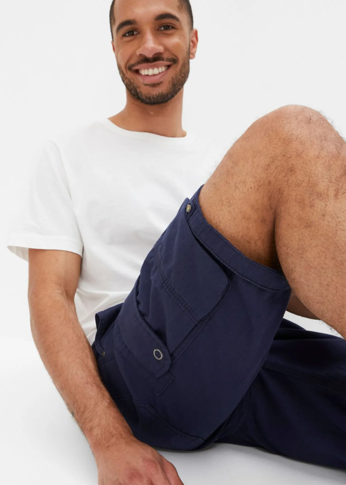 bonprix bonprix Shorts|Pantalones>Bermudas tipo cargo de algodón puro con corte regular Azul marino