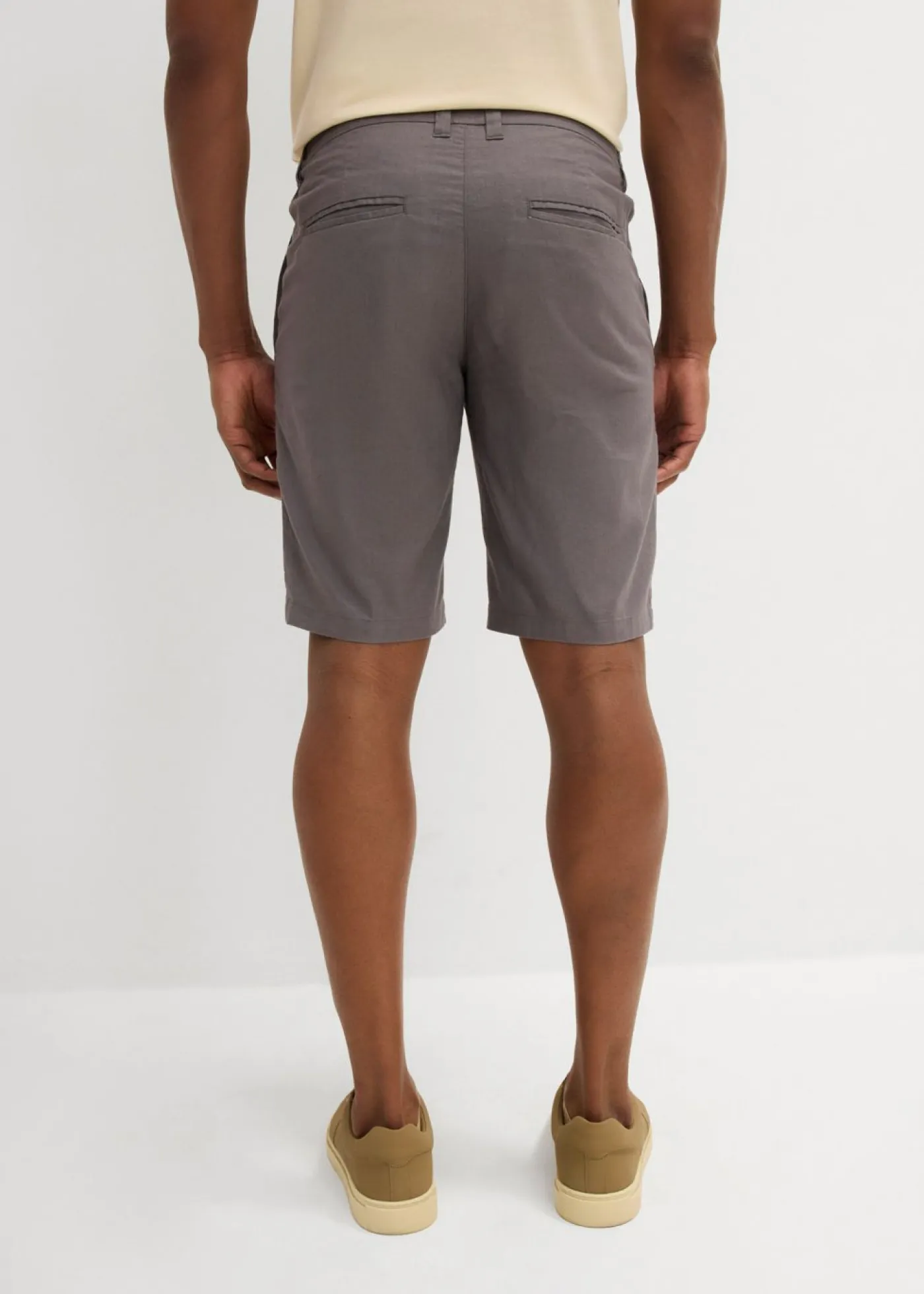 bonprix bonprix Shorts|Pantalones>Bermudas tipo chino con lino y corte regular Gris ahumado