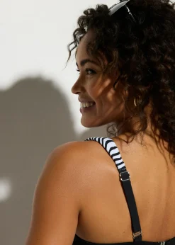 bonprix bonprix Bikinis><noscript><img width=