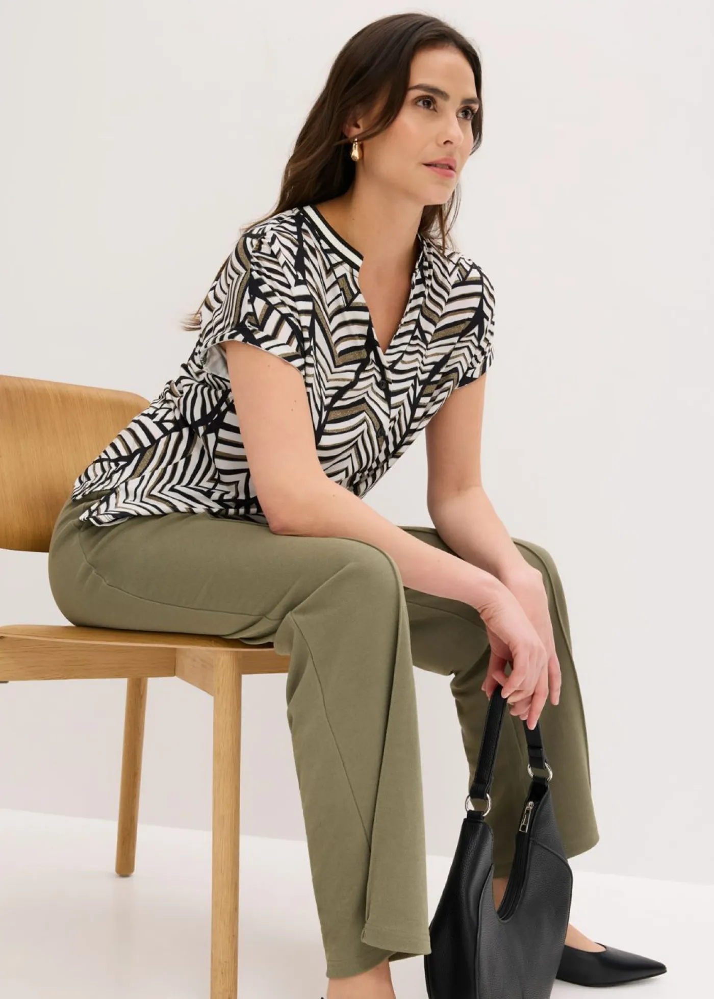 bonprix bonprix Camisetas|Novedades>Blusa negro-blanco perla-oliva pálido