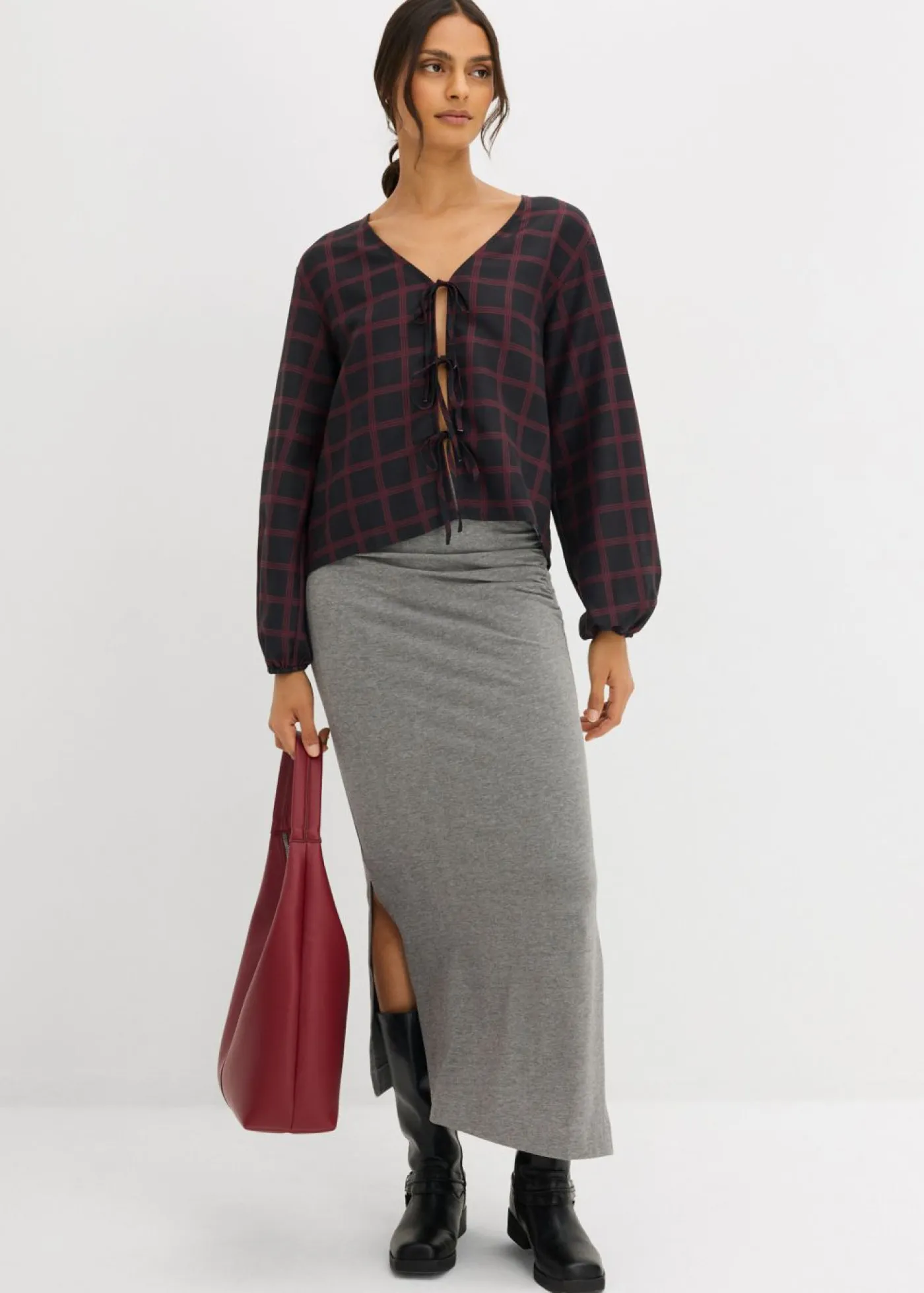 bonprix bonprix Camisas Y Blusas>Blusa ancha de viscosa suave negro-rojo avellana