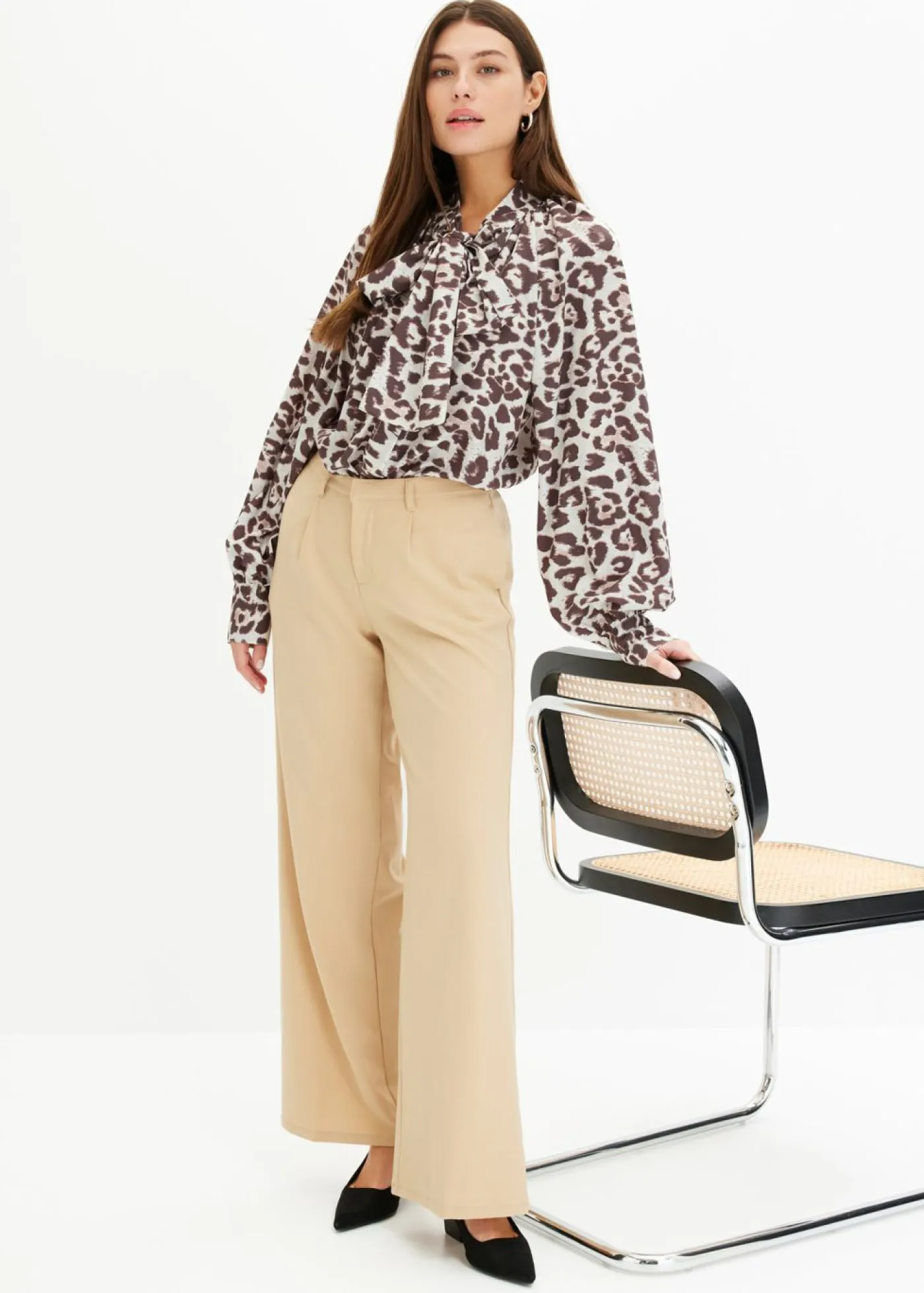 bonprix bonprix Camisas Y Blusas>Blusa con lazo estampado leo arena