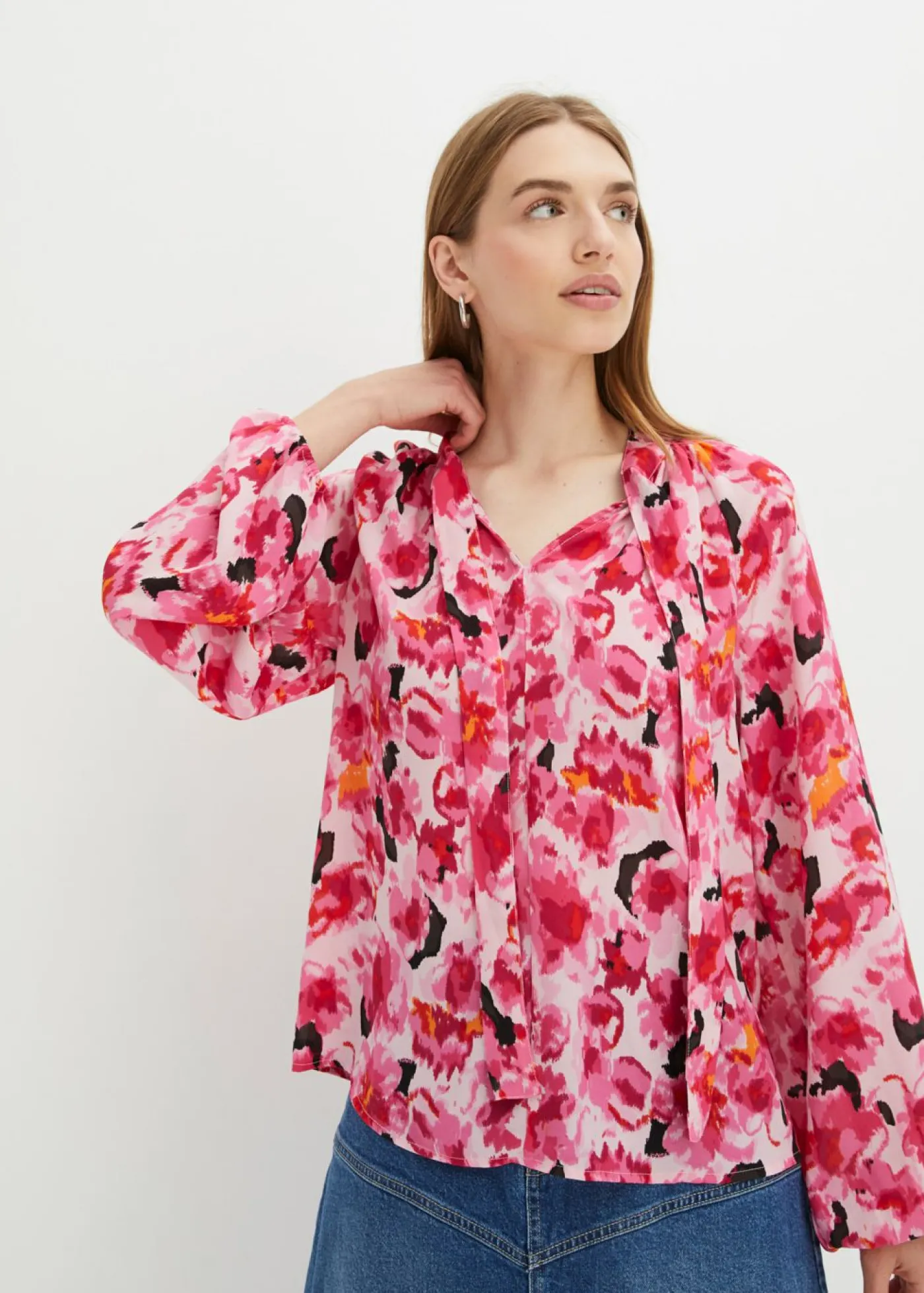 bonprix bonprix Camisas Y Blusas>Blusa con lazo de gasa rosa caliente