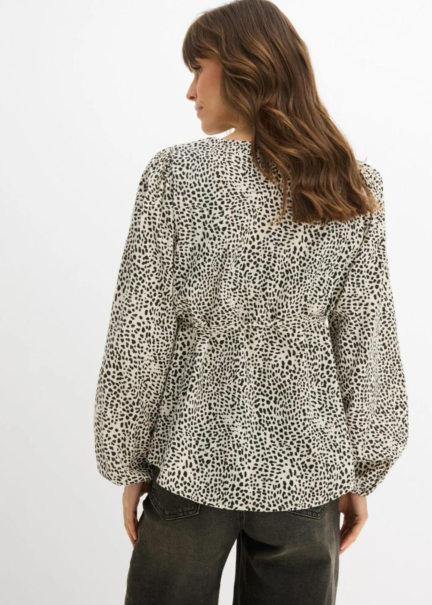 bonprix bonprix Premamá>Blusa de algodón para durante y después del embarazo estampado leo blanco lana/negro