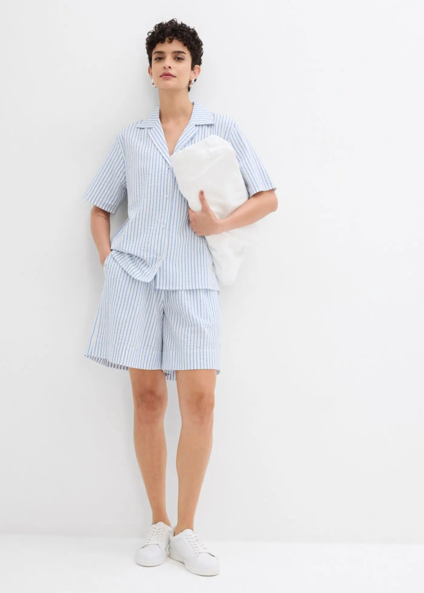 bonprix bonprix Conjuntos De Ropa|Esenciales>Blusa de algodón puro azul provenzal-blanco lana con rayas