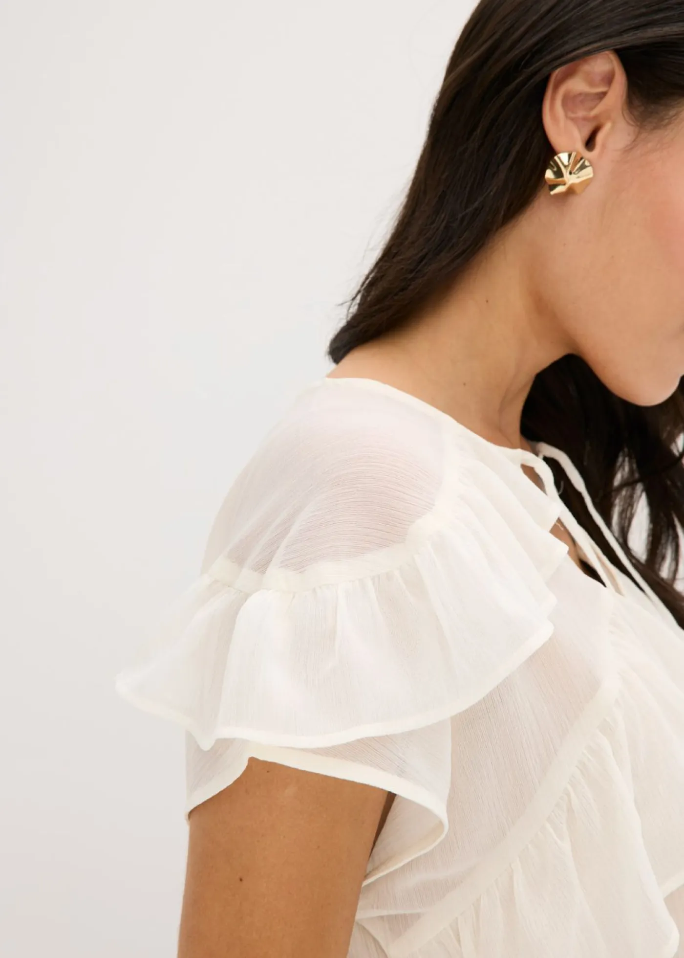 bonprix bonprix Camisas Y Blusas>Blusa de gasa con volantes Blanco lana