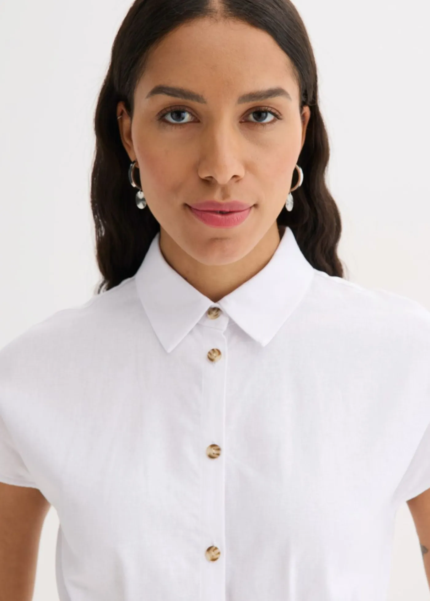 bonprix bonprix Camisas Y Blusas>Blusa de manga corta de mezcla de lino vaporoso Blanco