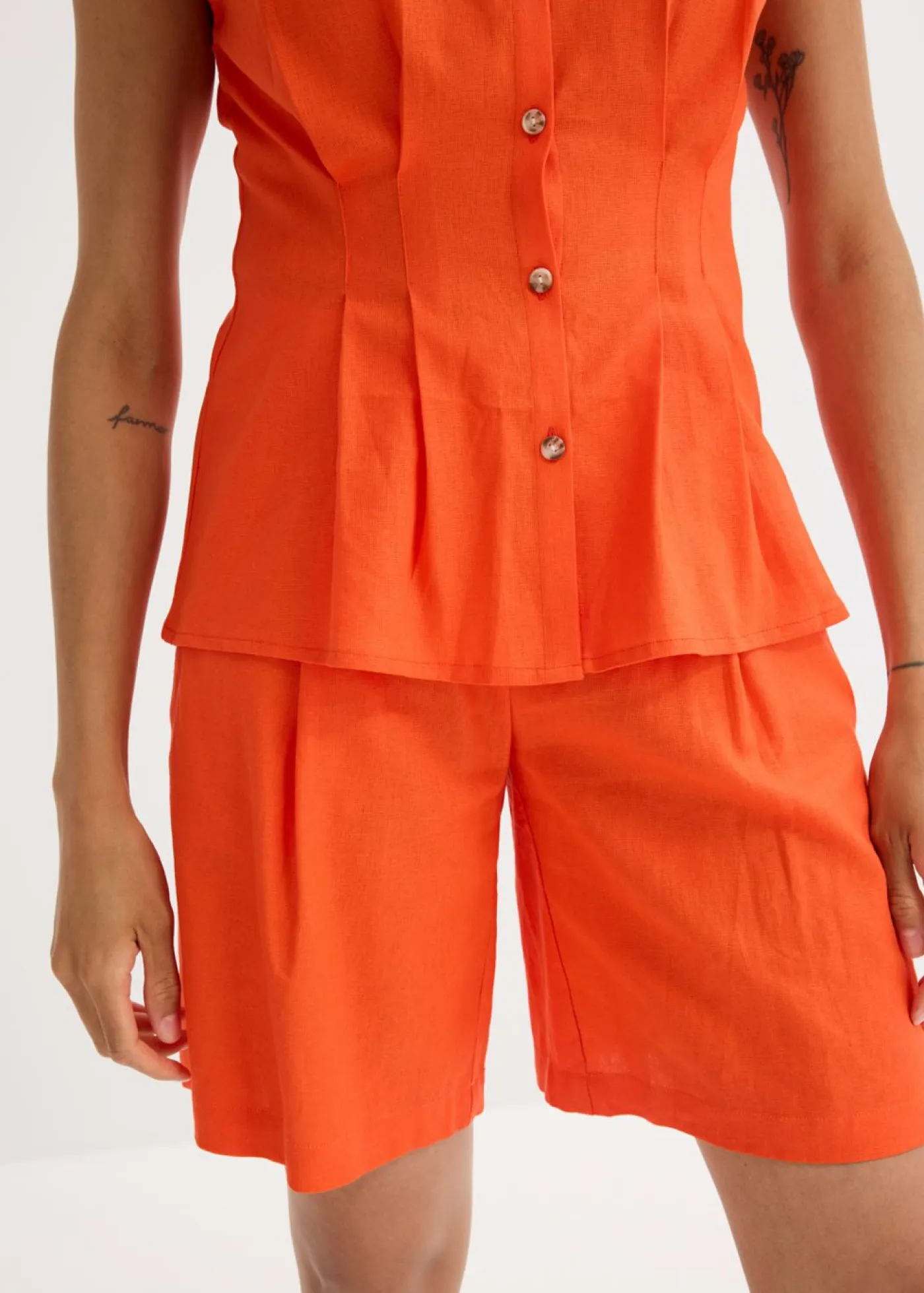 Mujer bonprix bonprix Blusa de manga corta de mezcla de lino vaporoso