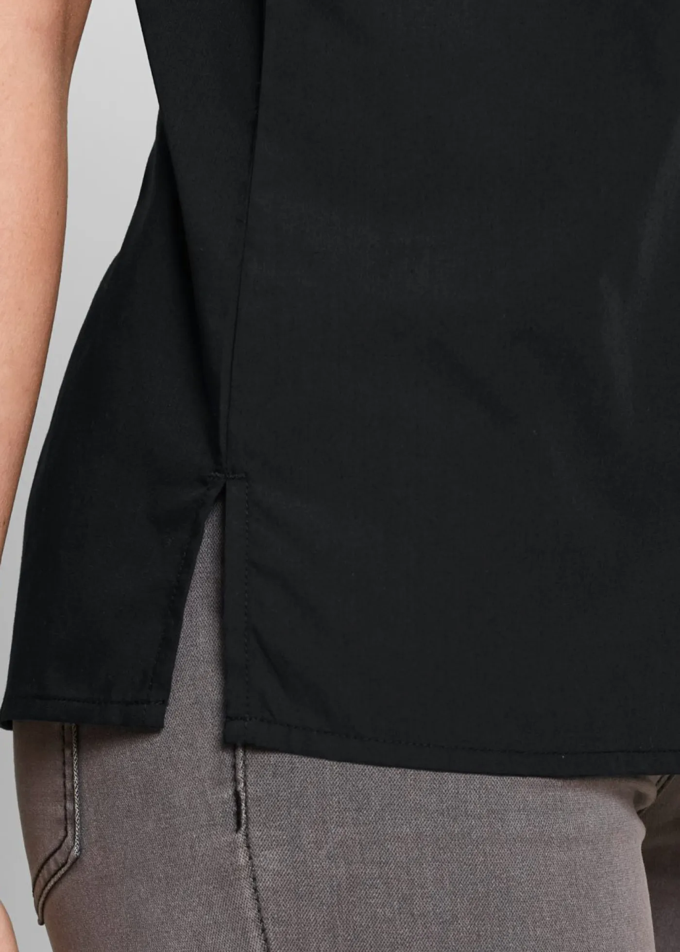 bonprix bonprix Camisas Y Blusas>Blusa de manga corta de popelín Negro