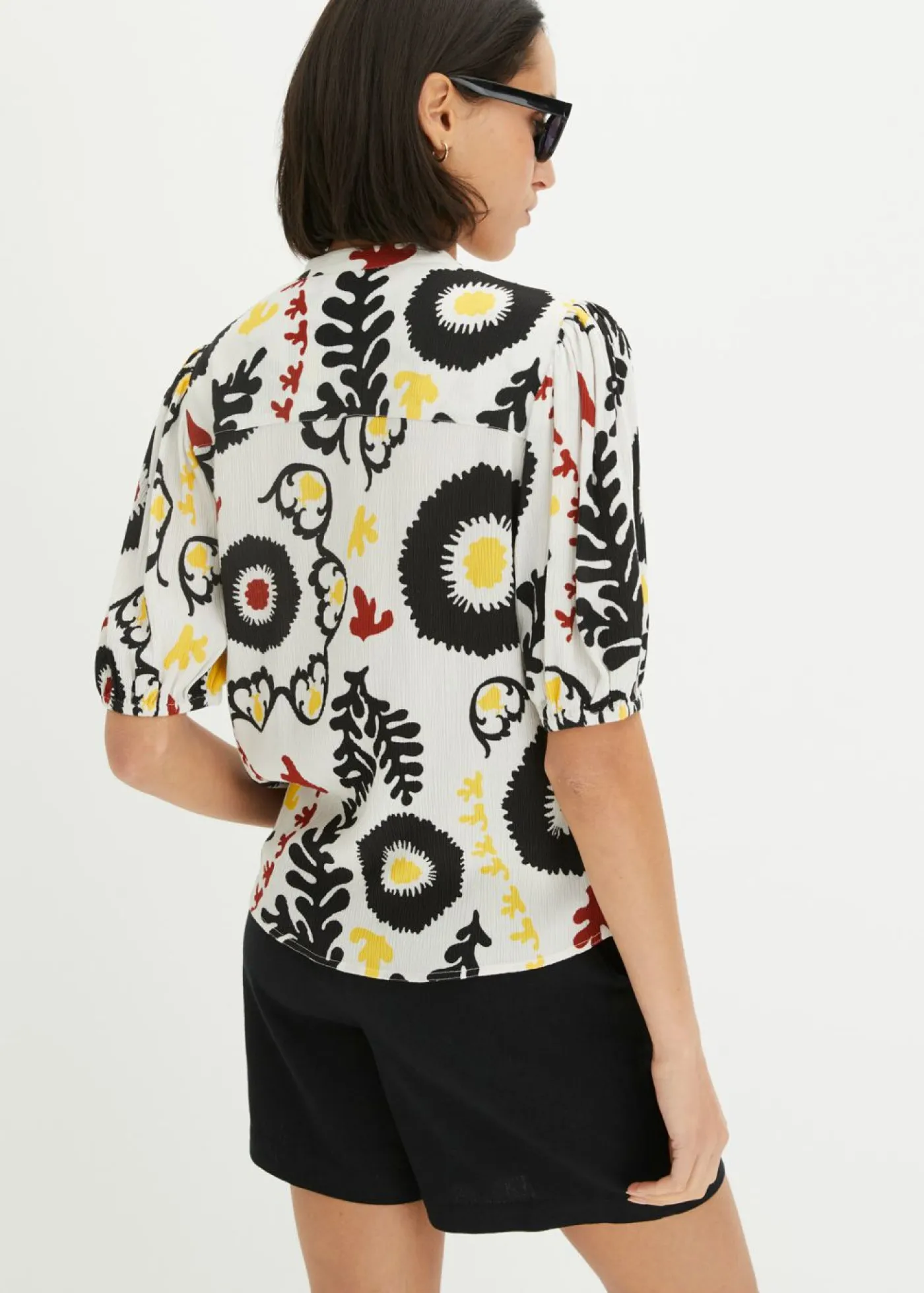 Mujer bonprix bonprix Blusa de manga corta de viscosa fluida con detalle de nido de abeja