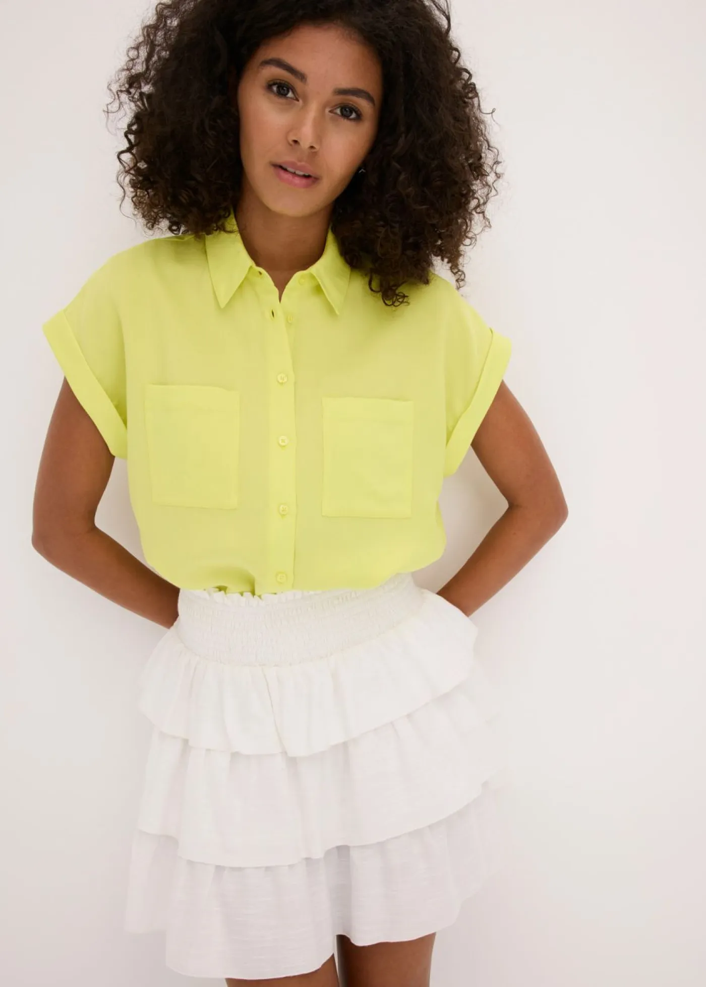 bonprix bonprix Camisas Y Blusas>Blusa de mezcla de lyocell fluido Amarillo cítrico