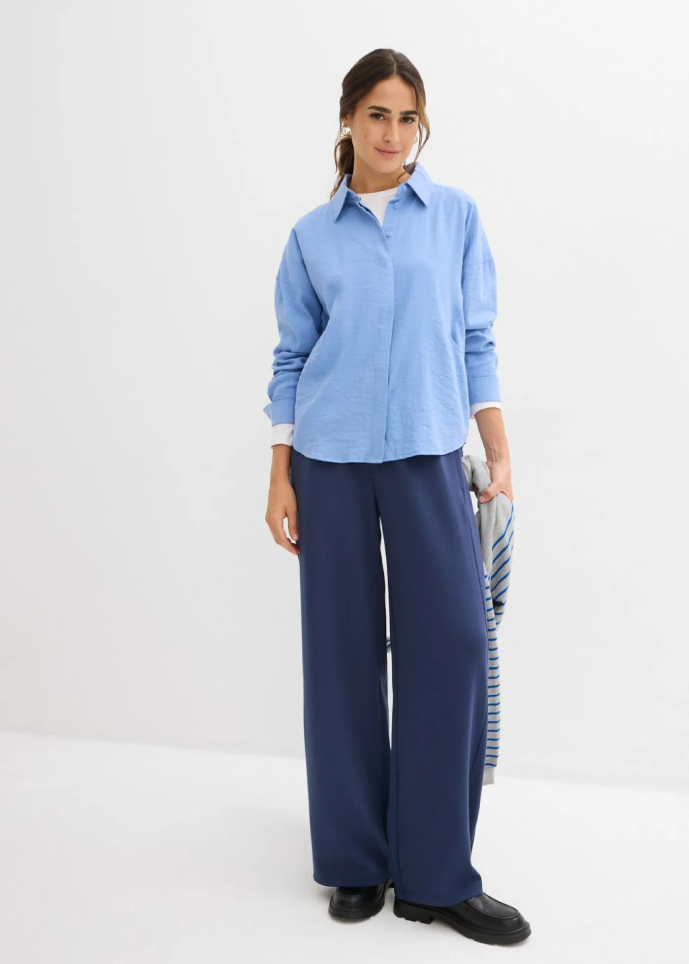 Mujer bonprix bonprix Blusa de mezcla de viscosa con bolsillos