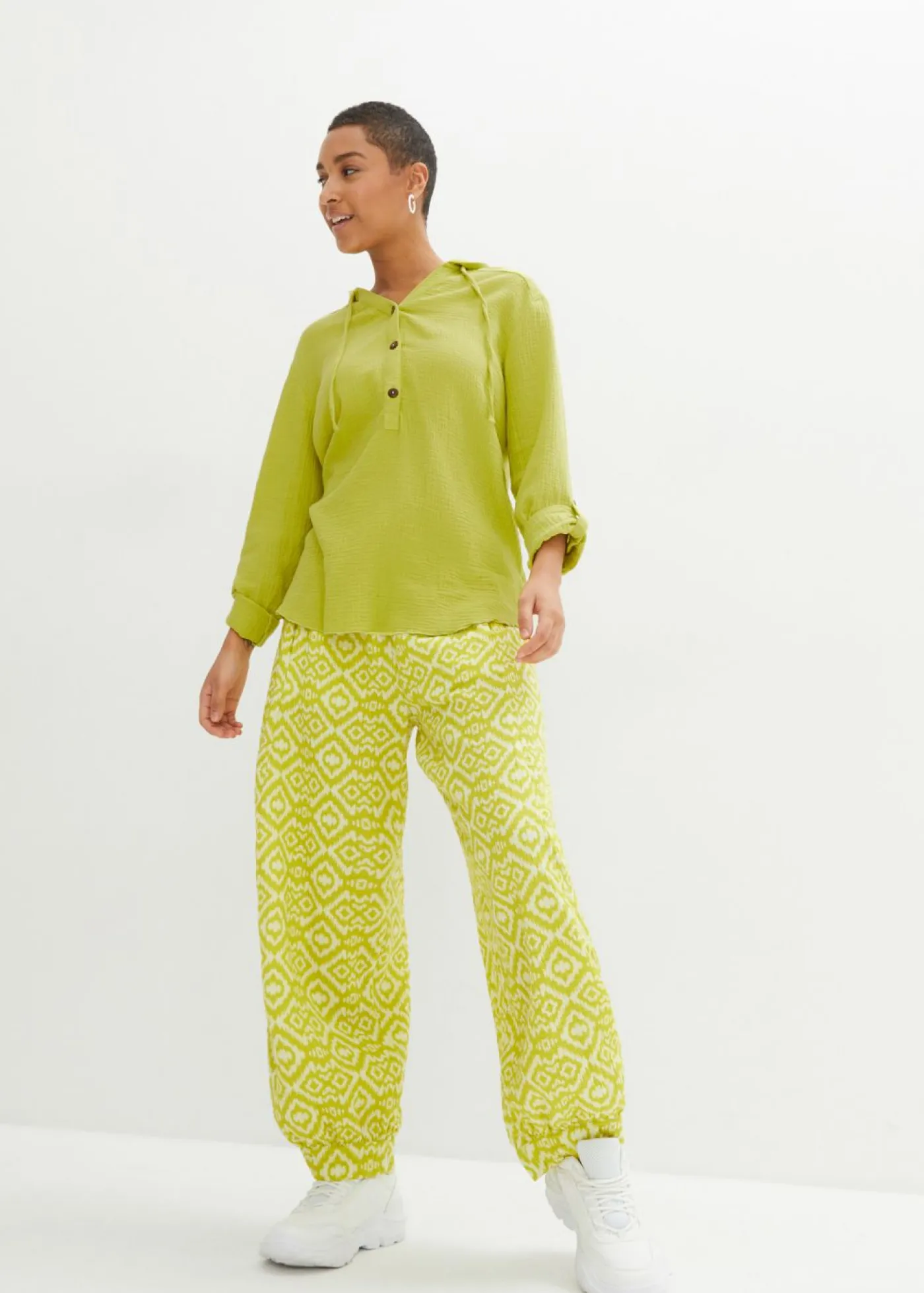 bonprix bonprix Camisas Y Blusas|Novedades>Blusa de muselina vaporosa pistacho