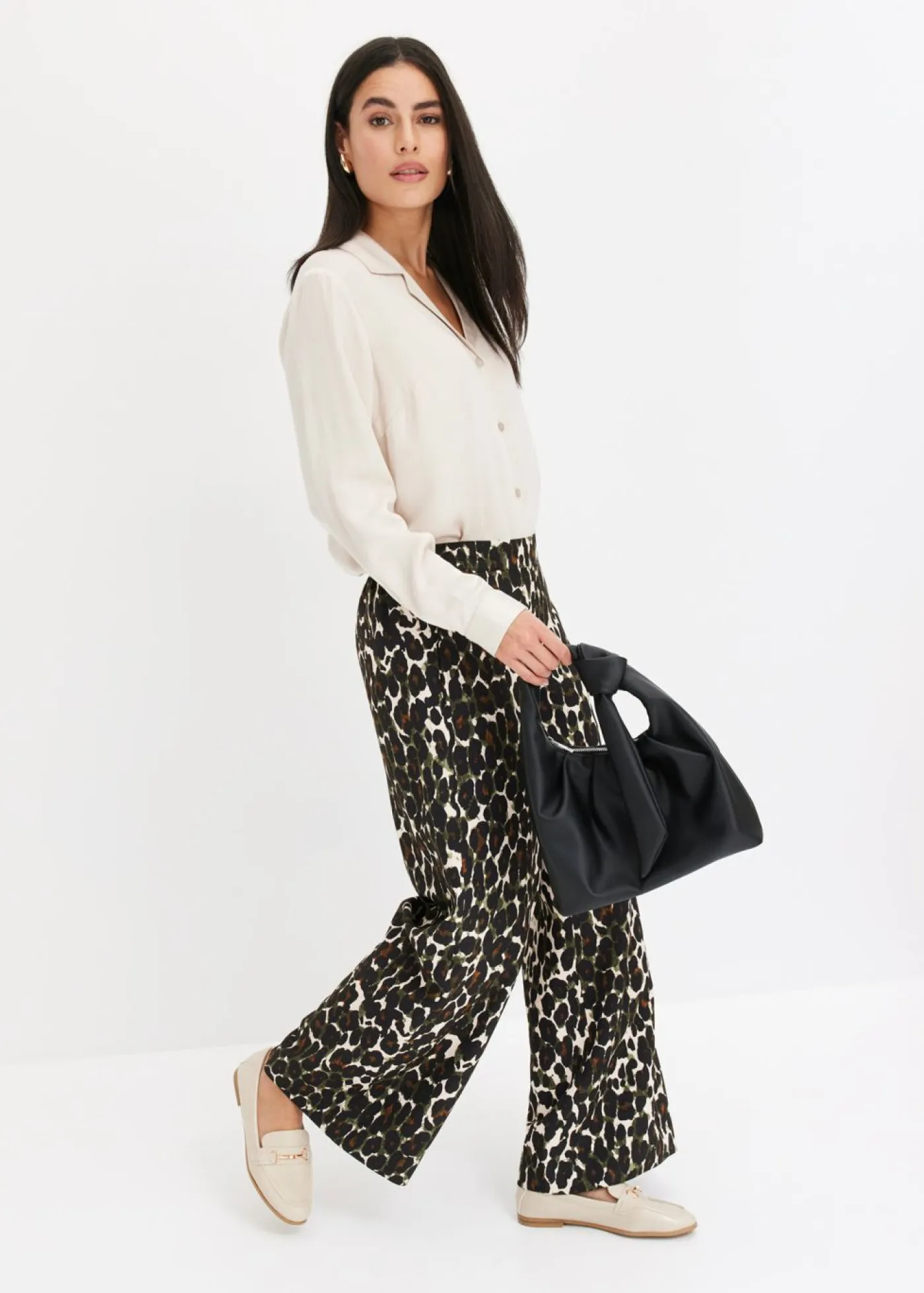 bonprix bonprix Camisas Y Blusas>Blusa de satén fino Arena claro