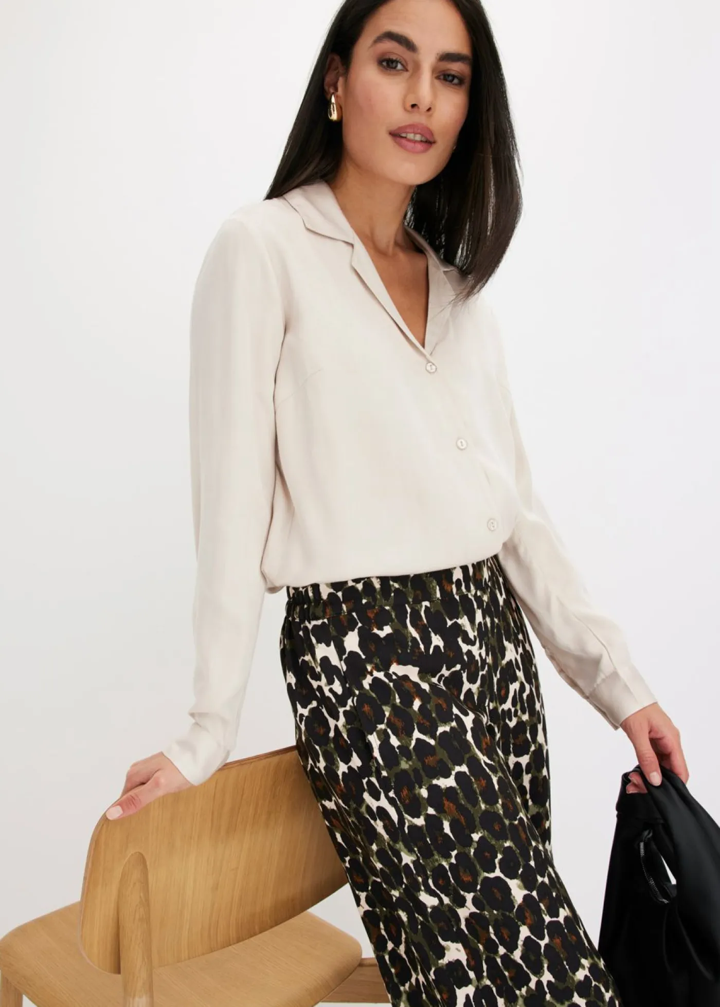 bonprix bonprix Camisas Y Blusas>Blusa de satén fino Arena claro