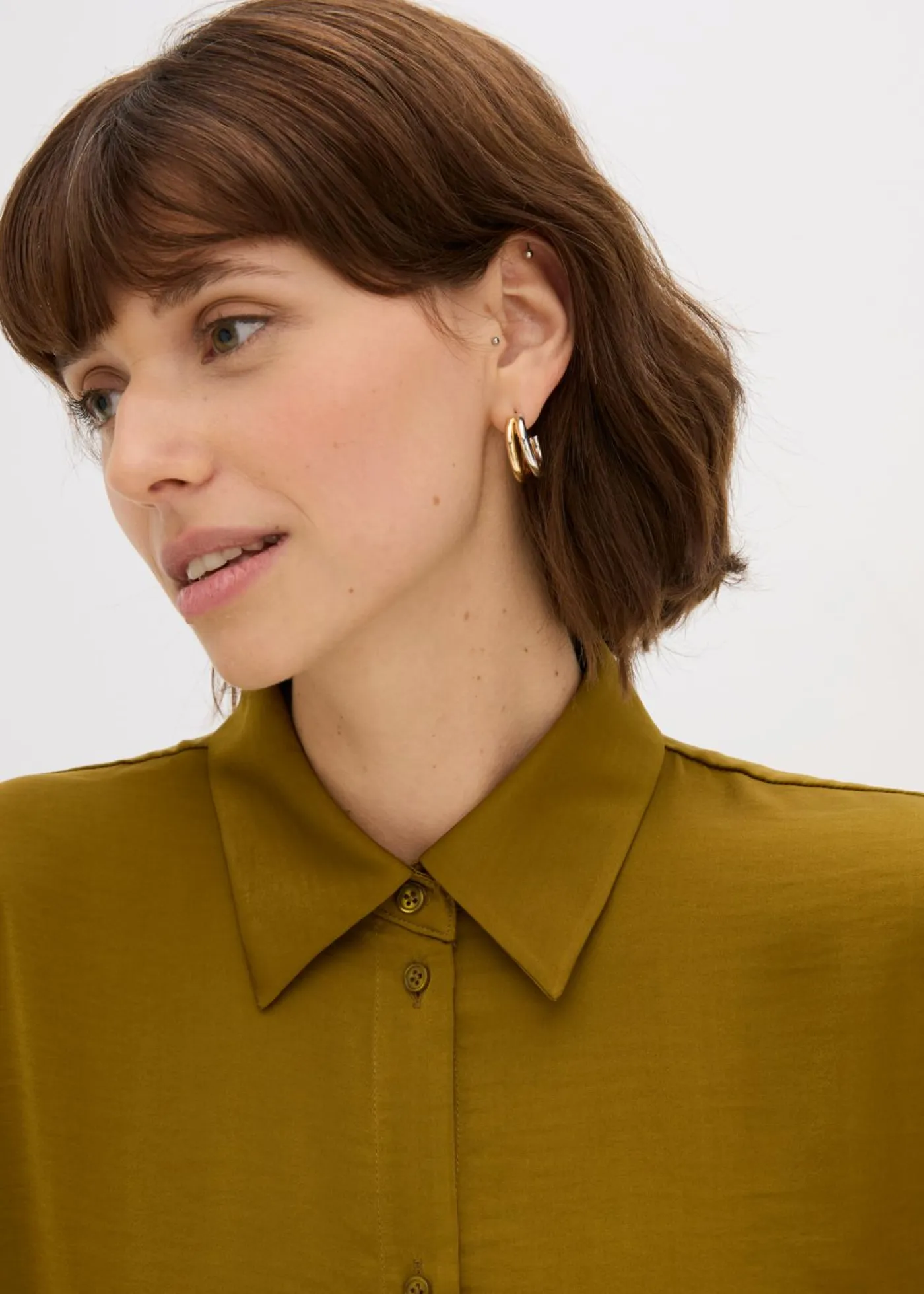 bonprix bonprix Esenciales|Camisas Y Blusas>Blusa de satén fluido Verde tierra