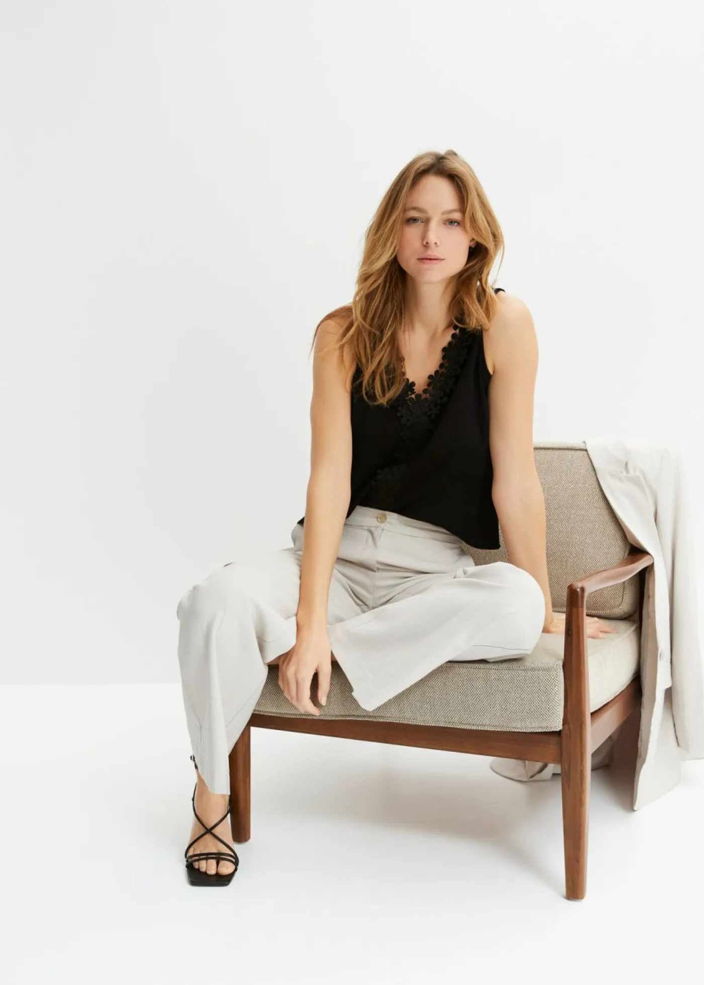 bonprix bonprix Camisas Y Blusas|Camisetas>Blusa de tejido arrugado estructurado Azul marino