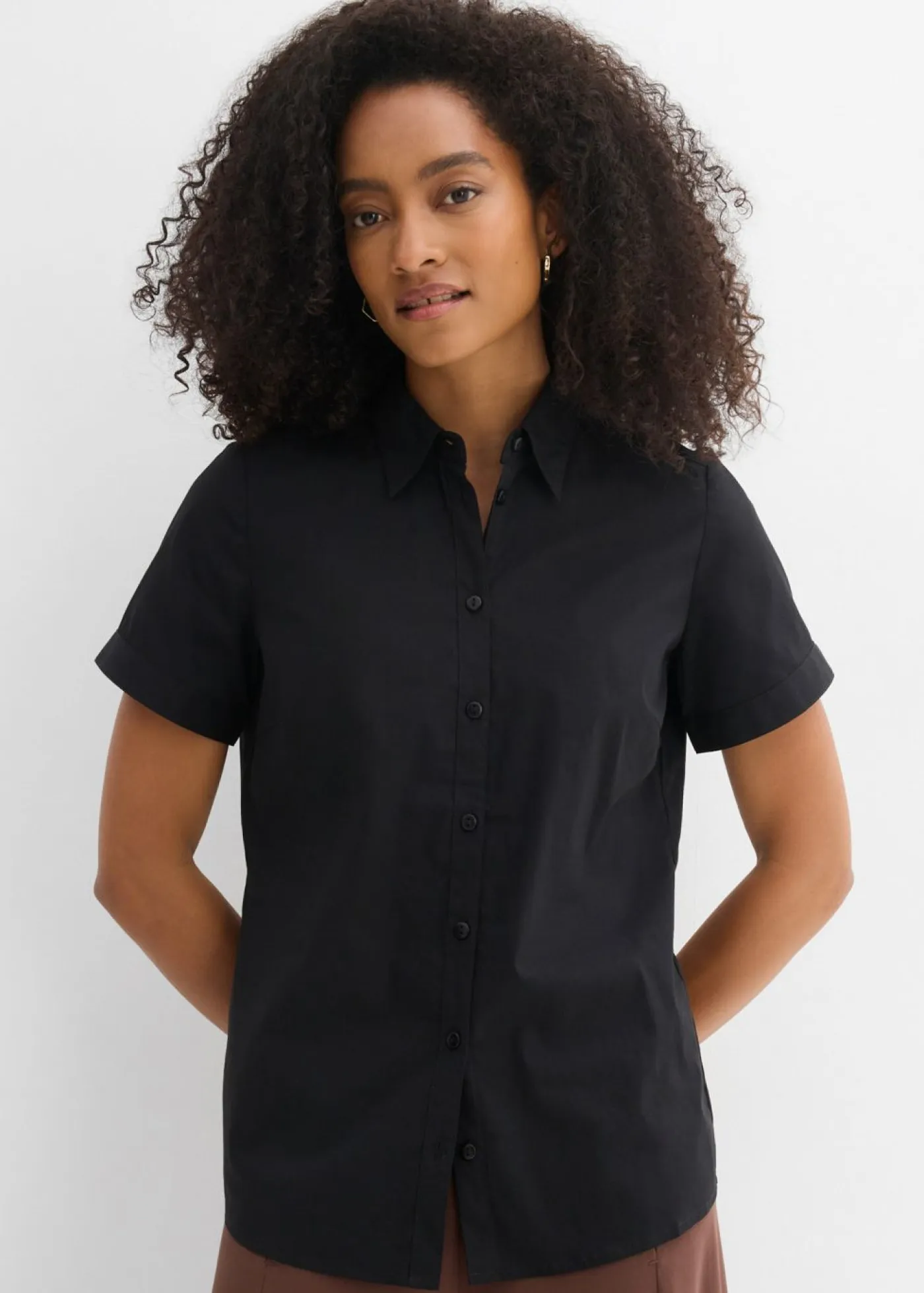 bonprix bonprix Camisas Y Blusas|Novedades>Blusa elástica de manga corta de mezcla de algodón Negro
