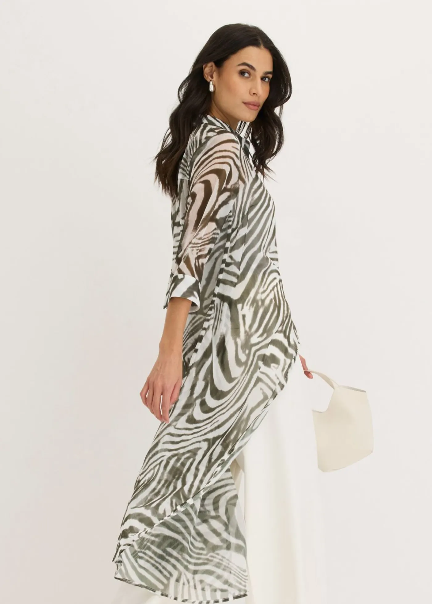 bonprix bonprix Camisas Y Blusas>Blusa larga de gasa estampado cebra crudo/verde oliva oscuro