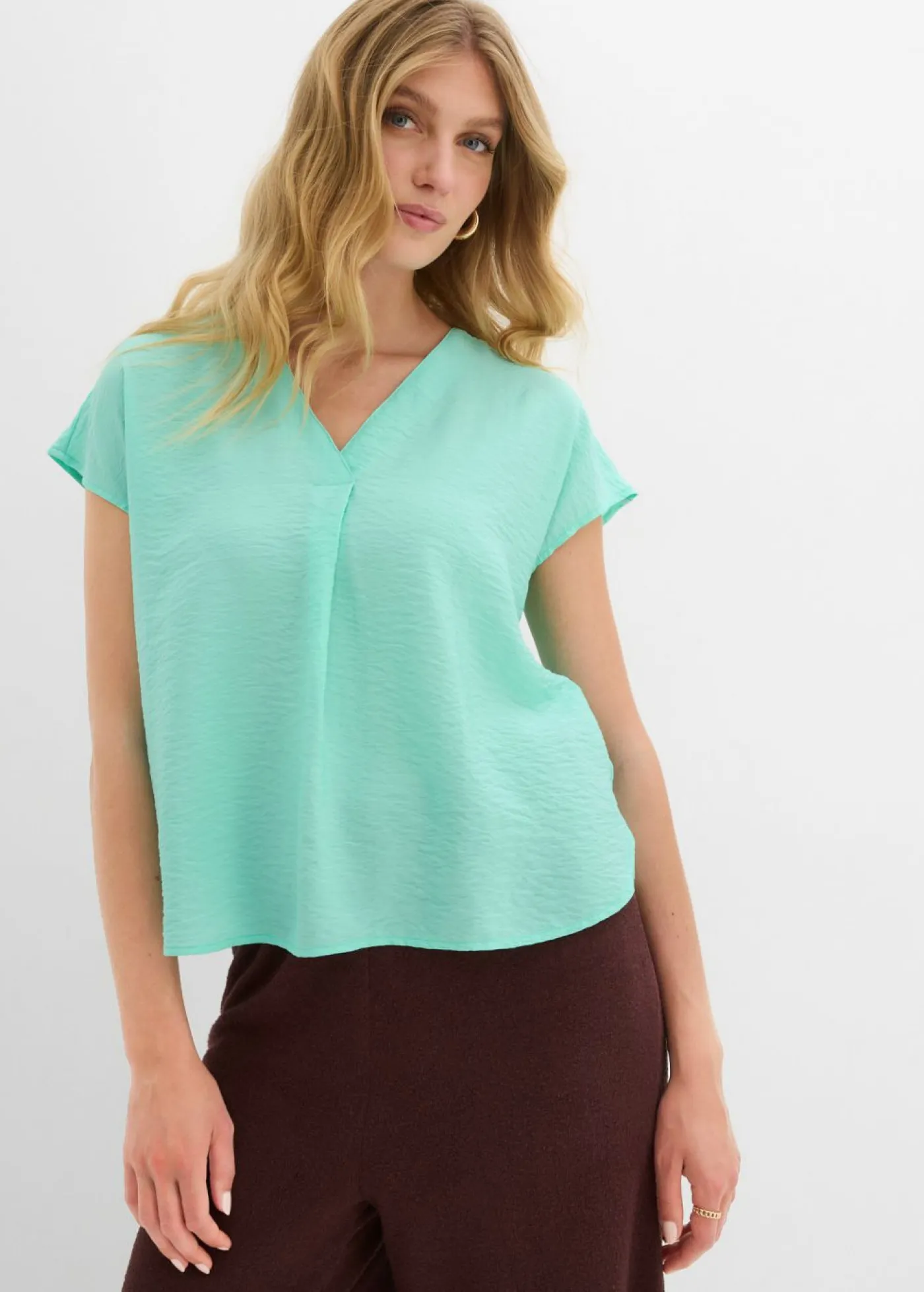 Mujer bonprix bonprix Blusa tipo túnica de mezcla de viscosa fluida