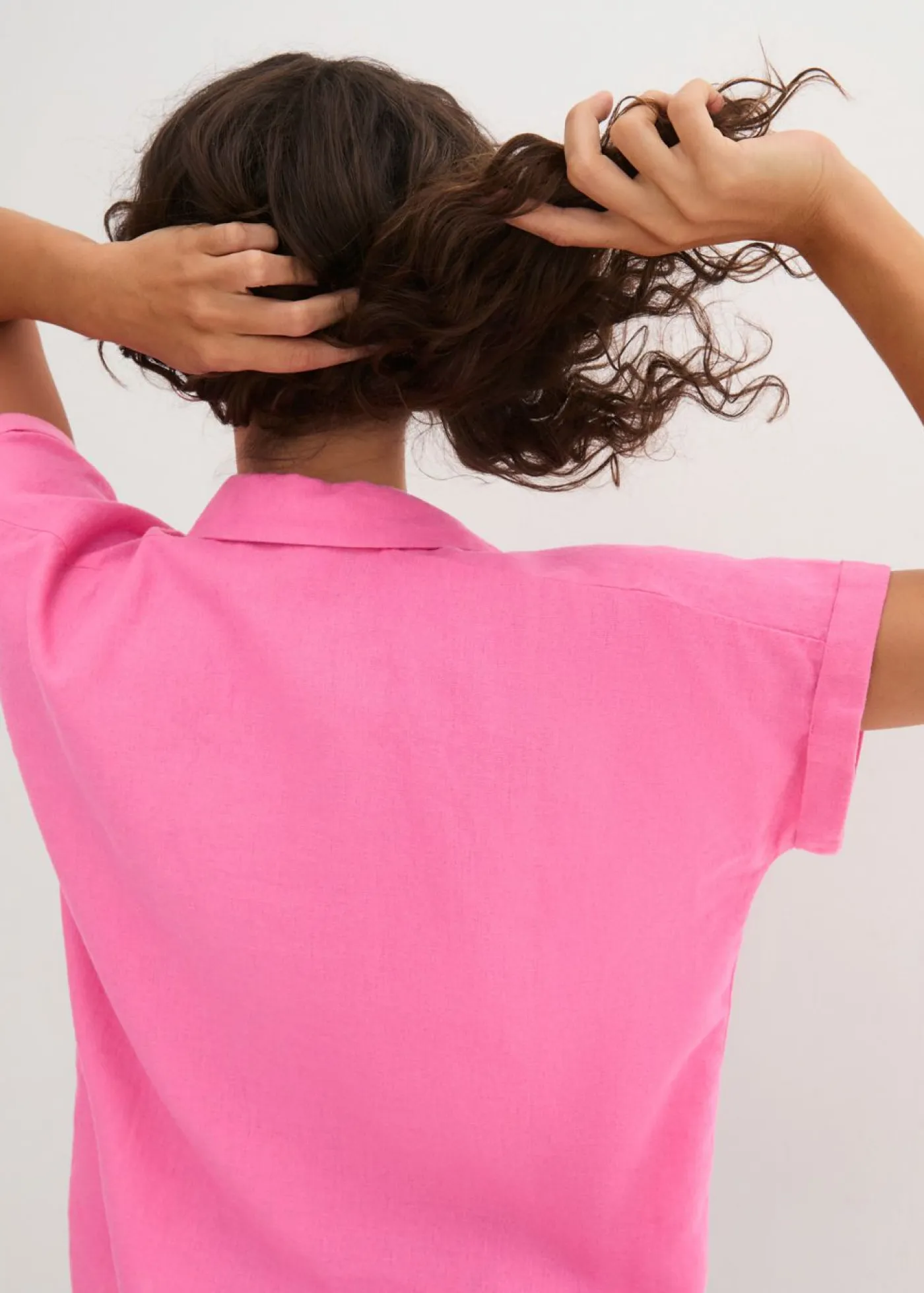 Mujer bonprix bonprix Blusa tipo túnica de mezcla de lino vaporosa