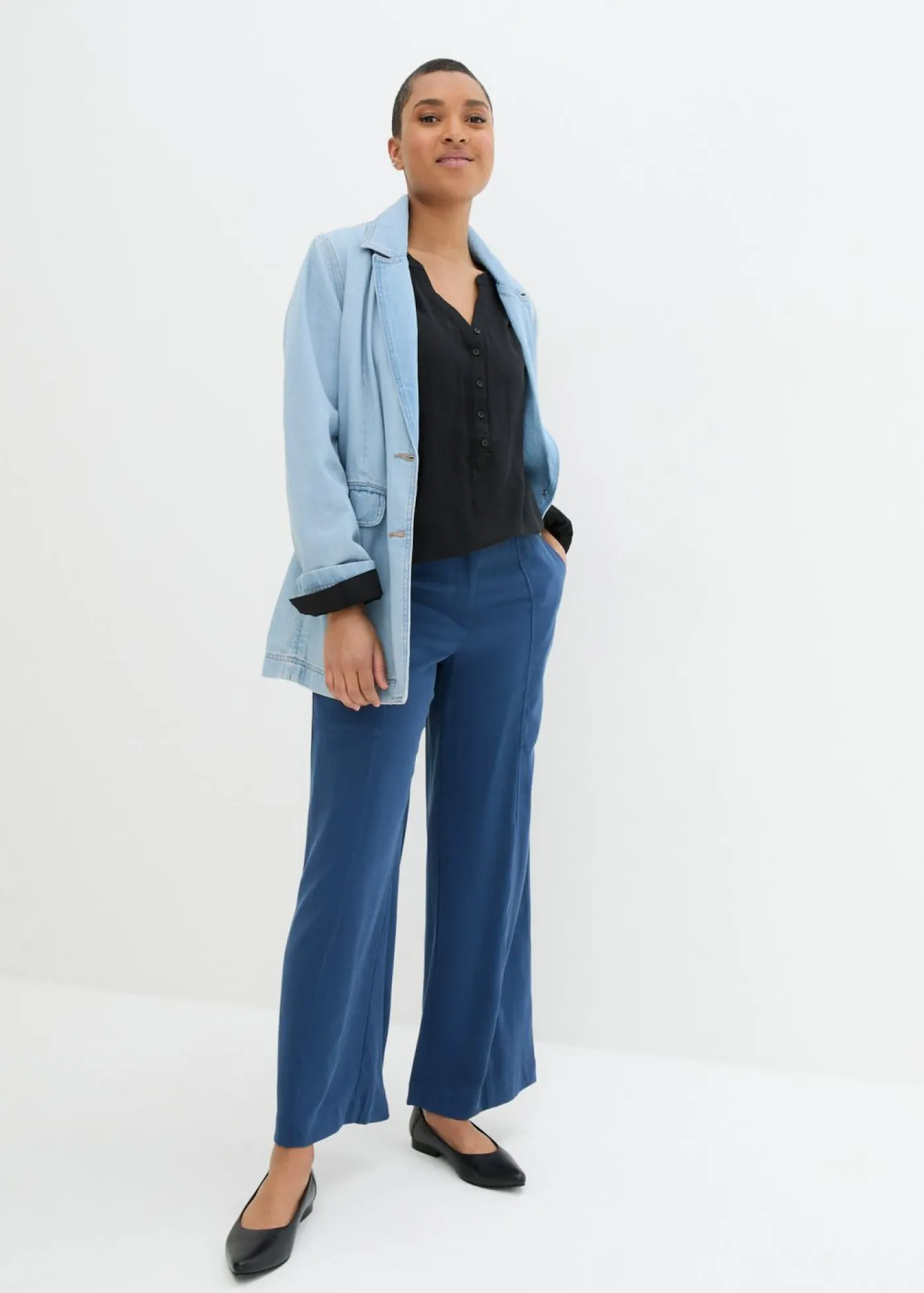 bonprix bonprix Camisas Y Blusas>Blusa tipo túnica de viscosa suave Negro