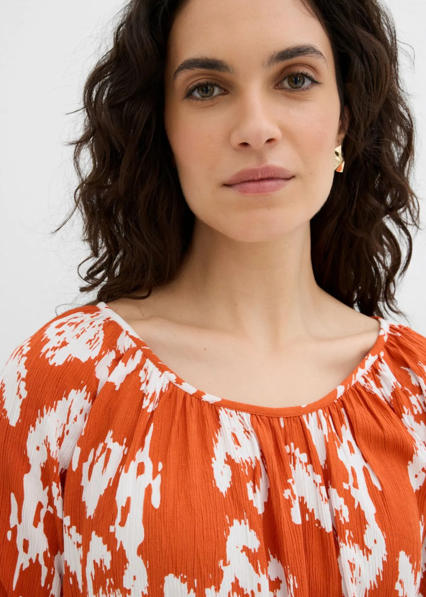 bonprix bonprix Conjuntos De Ropa|Camisas Y Blusas>Blusa tipo túnica de viscosa arrugada cayena-blanco lana