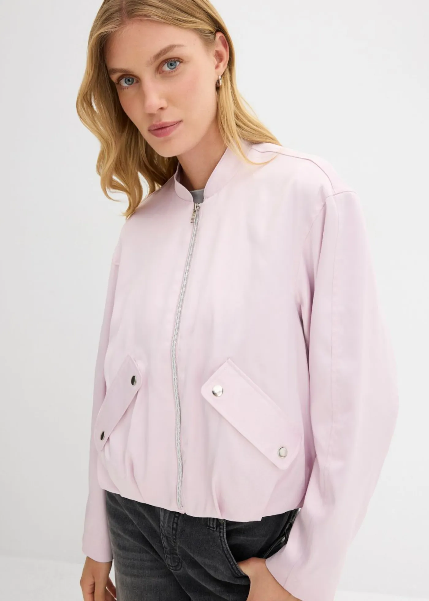 bonprix bonprix Esenciales|Chaquetas Y Abrigos>Blusón suave de mezcla de viscosa brillante Lila empolvado