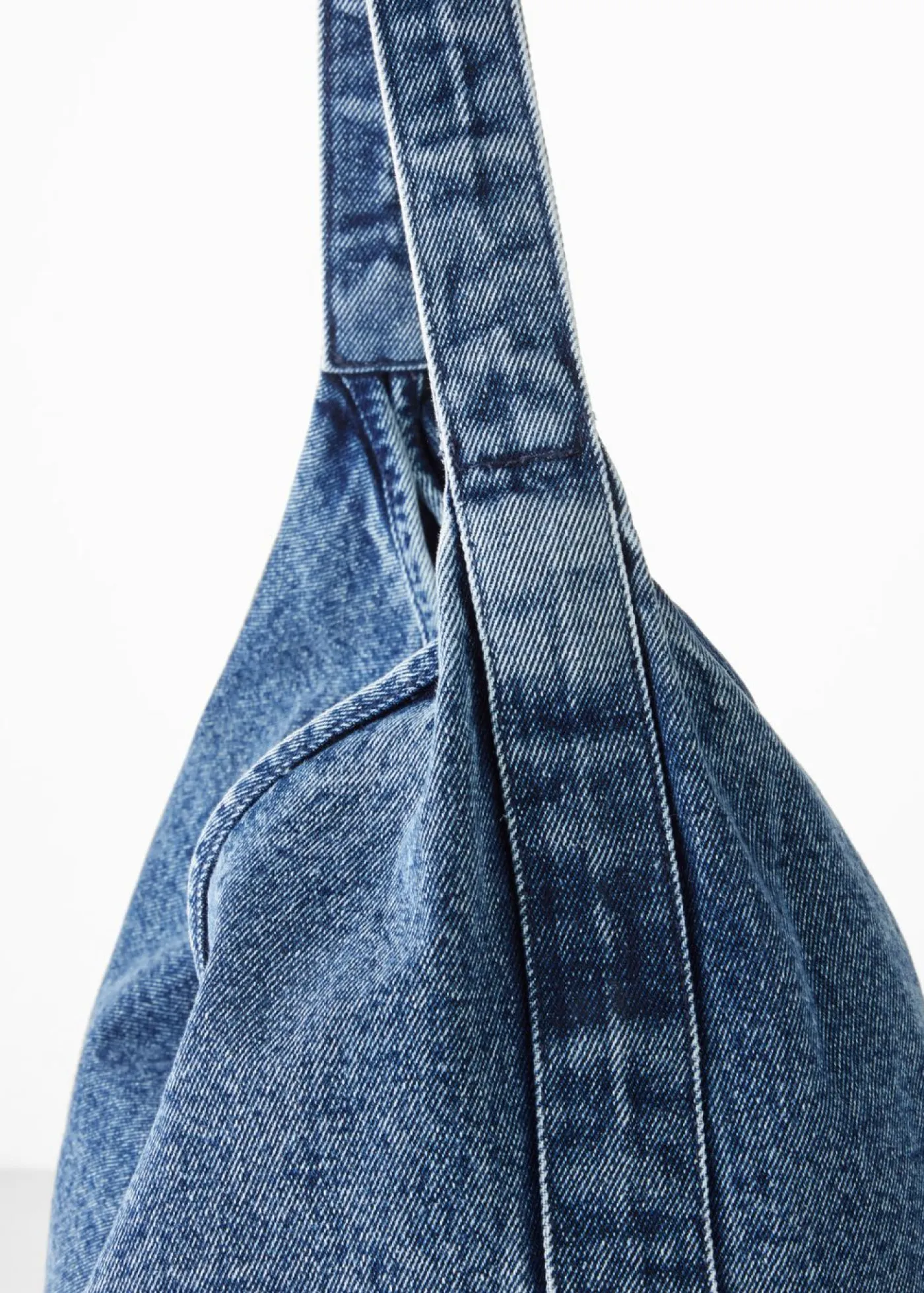 bonprix bonprix Complementos Temáticos·Accesorios Veganos|Bolsos>Bolso vaquero tipo shopper azul claro denim